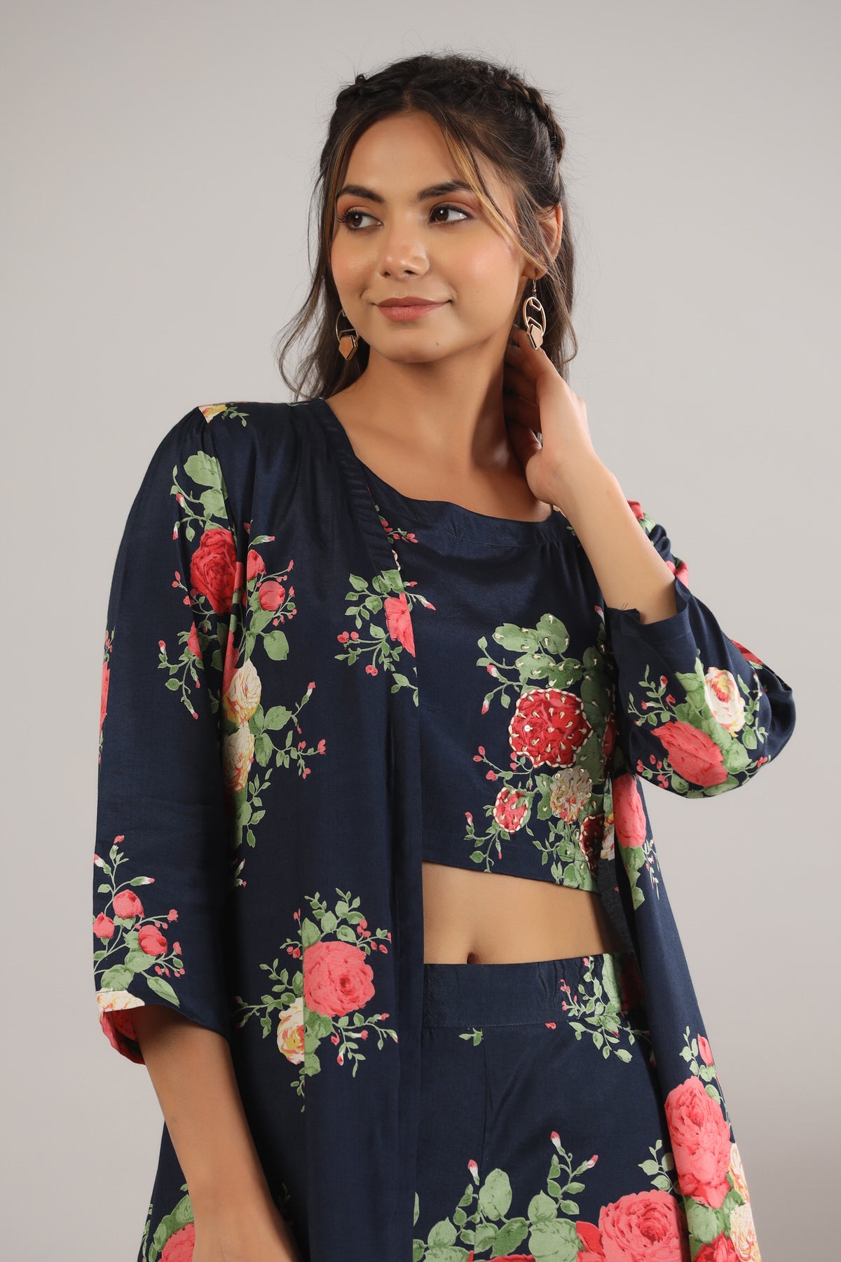 Floral Bouquet on Blue Cotton Three Piece set