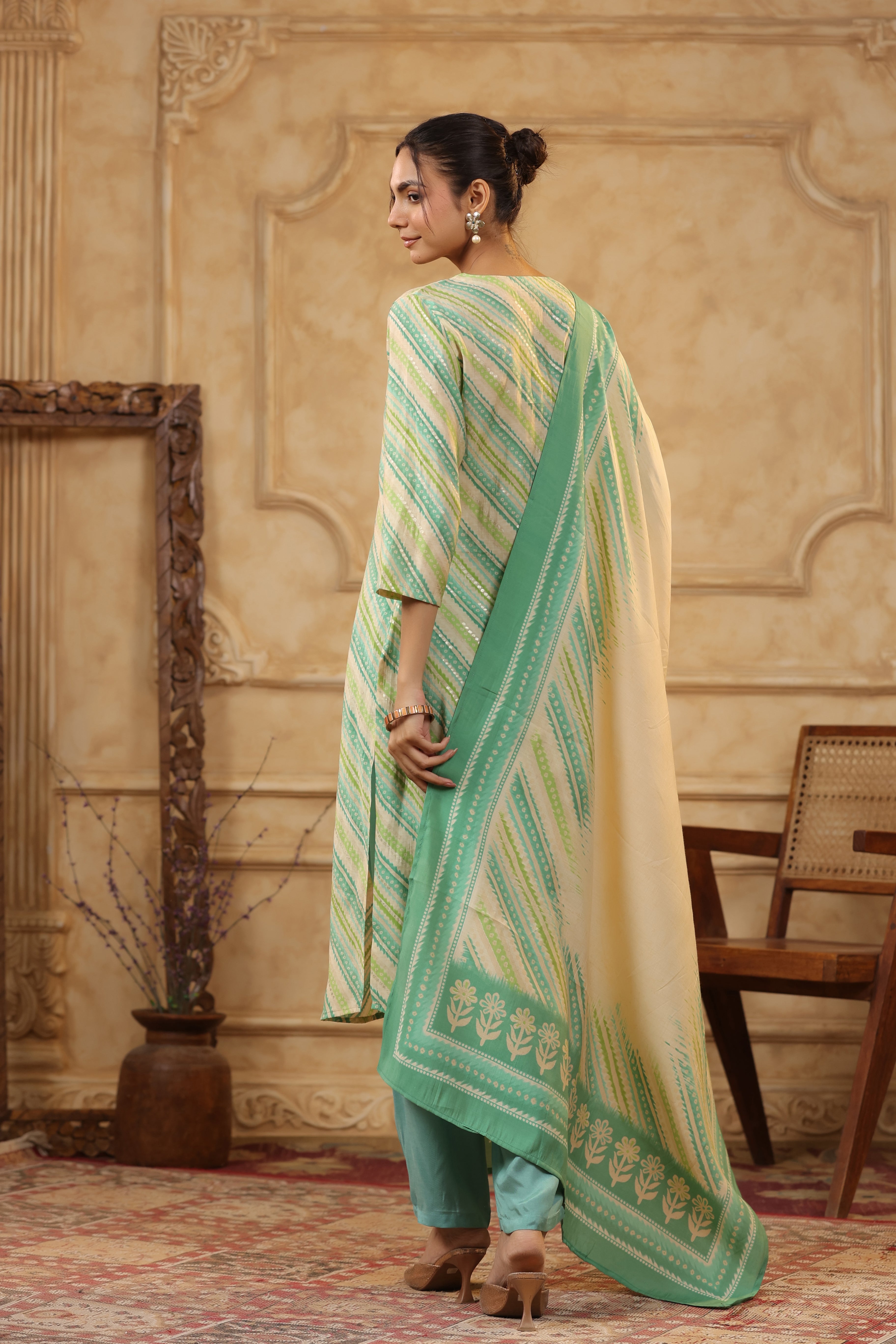 Green Leheriya Printed Russian Silk Straight Kurta Set with Dupatta