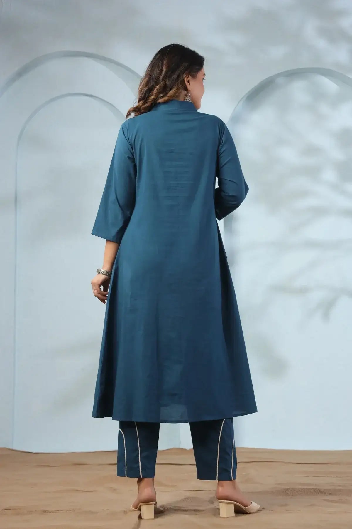 Giraffe Glance Blue Cotton Co-ord Set