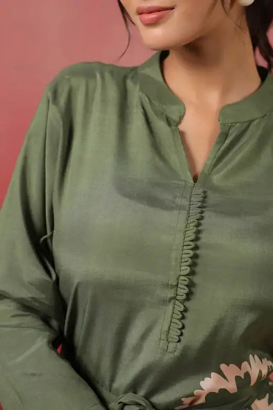 Elegant Green Floral A-Line Midi Russian Silk Dress