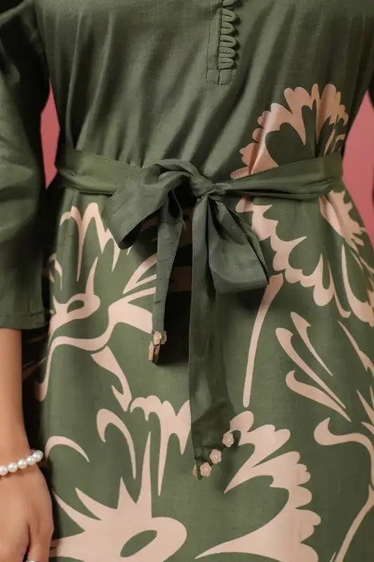 Elegant Green Floral A-Line Midi Russian Silk Dress