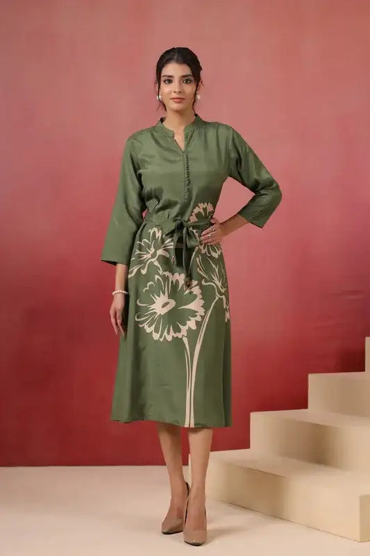 Elegant Green Floral A-Line Midi Russian Silk Dress