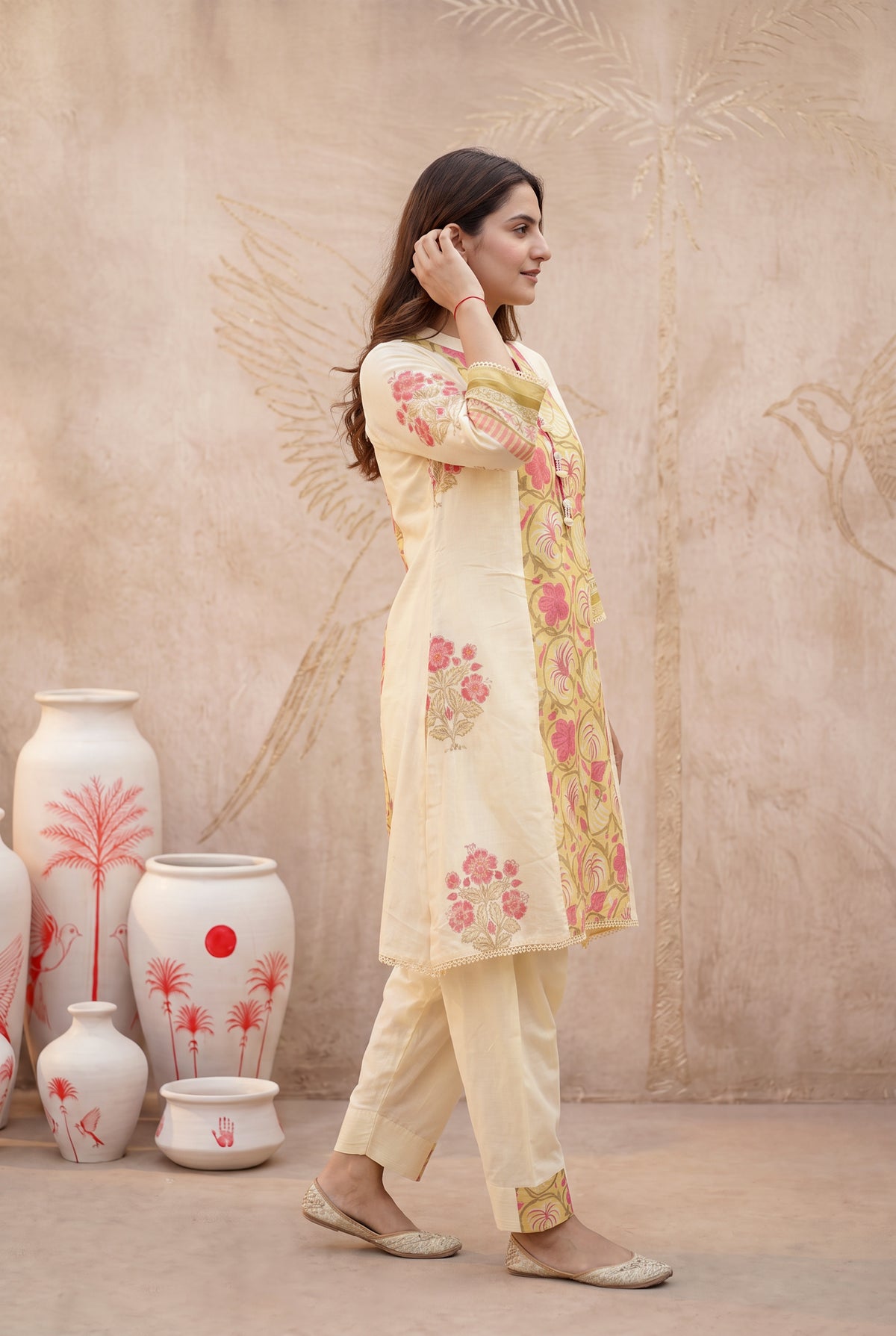 Cream Floral Printed Mul Cotton Kurta Set
