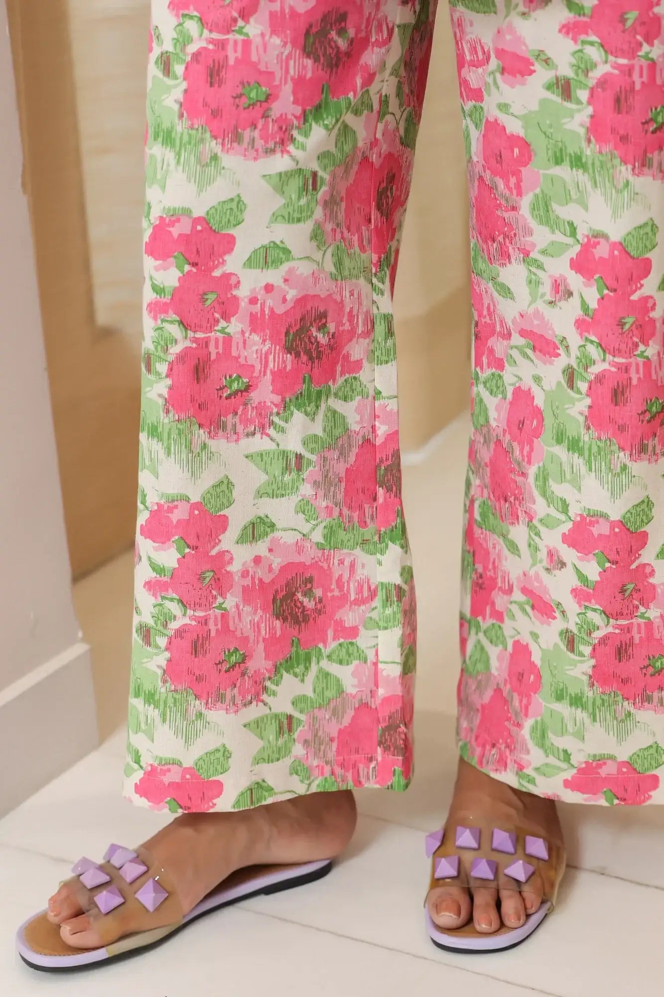 Strawberry Snap White Cotton Flex Palazzo Loungewear Set