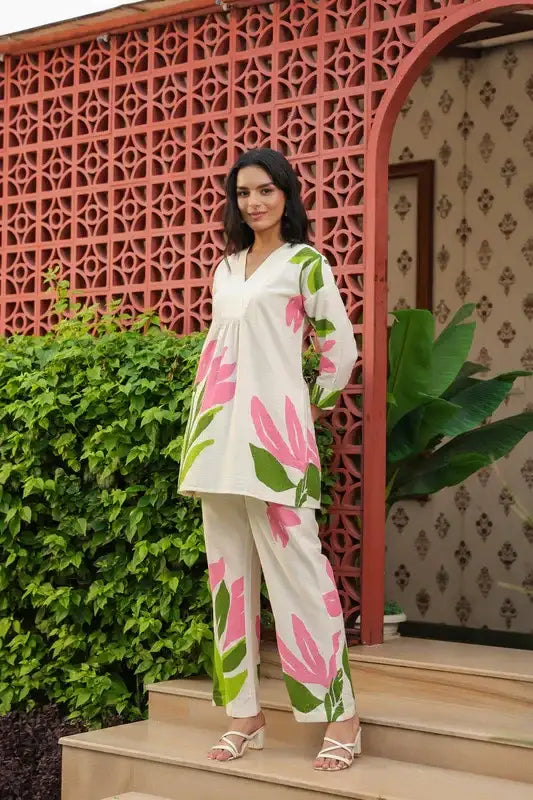 Elegant Blush Beige Floral Printed Cotton Flex Co-ord Set
