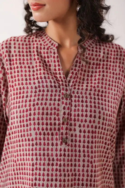 Red & Pink Geometric Top