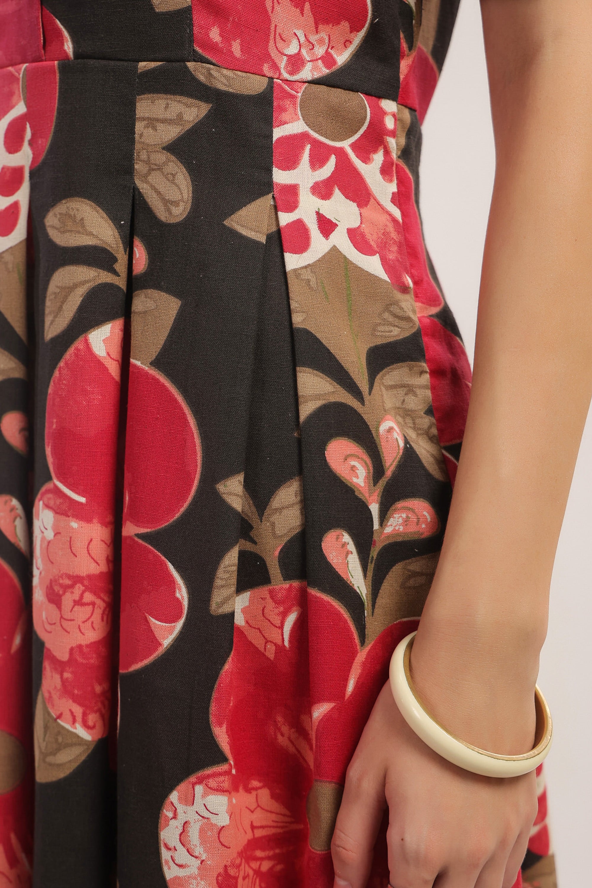 Bold Blossom Black Floral Midi Cotton Flex Dress