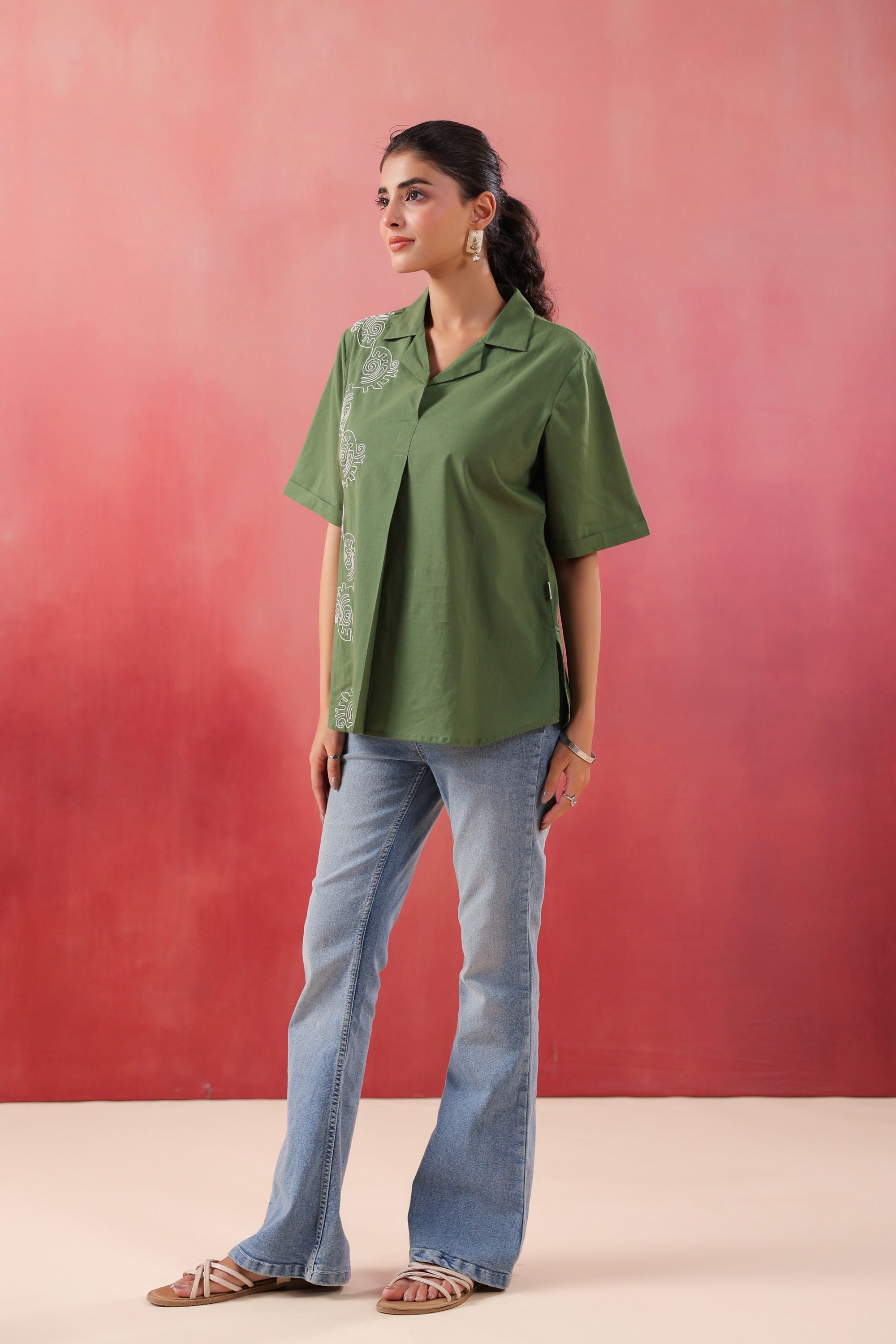 Abstract Swirl Collared Cotton Green Top