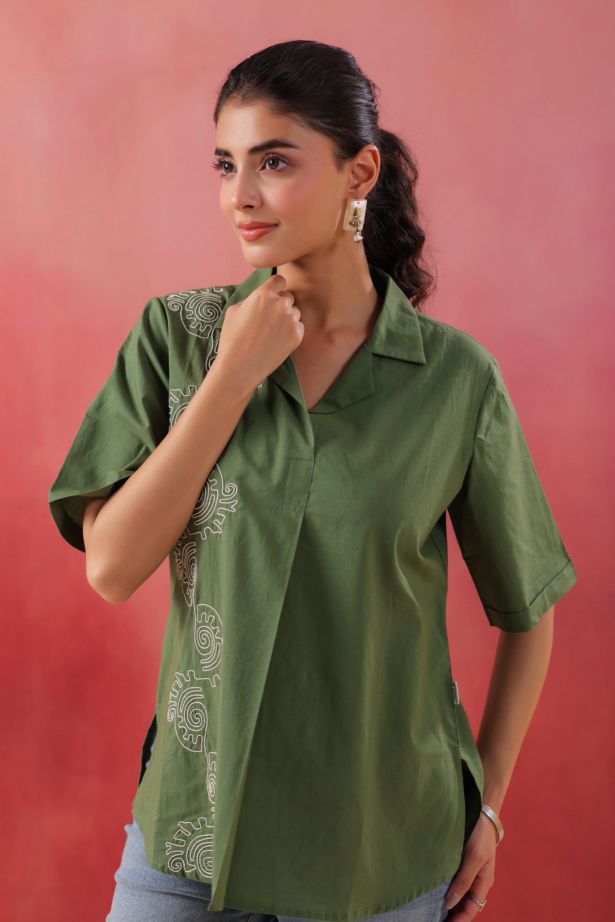 Abstract Swirl Collared Cotton Green Top