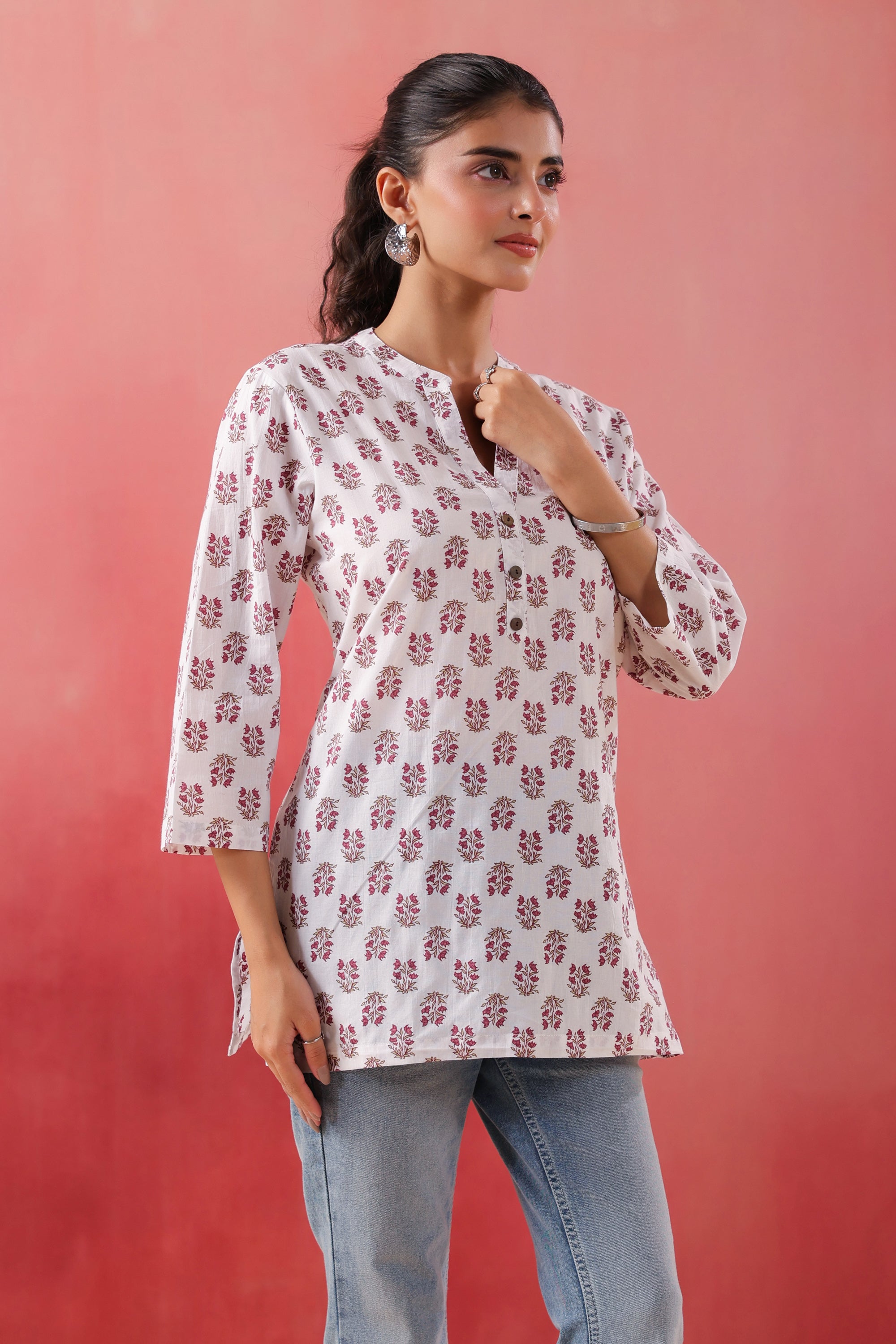 Crimson Charm White Cotton Printed Top