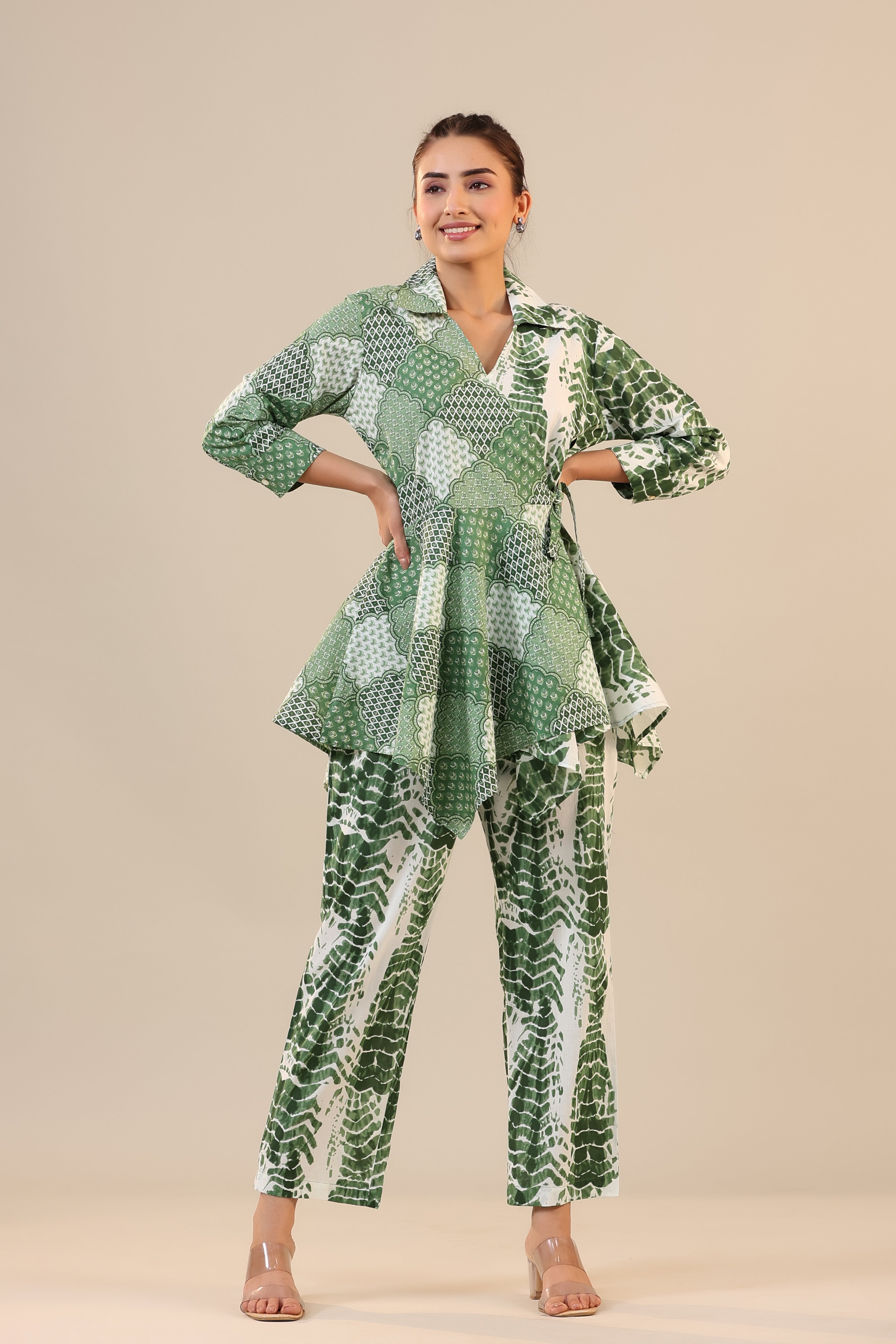 Green abstract Shibori Knot Cotton Loungewear Set