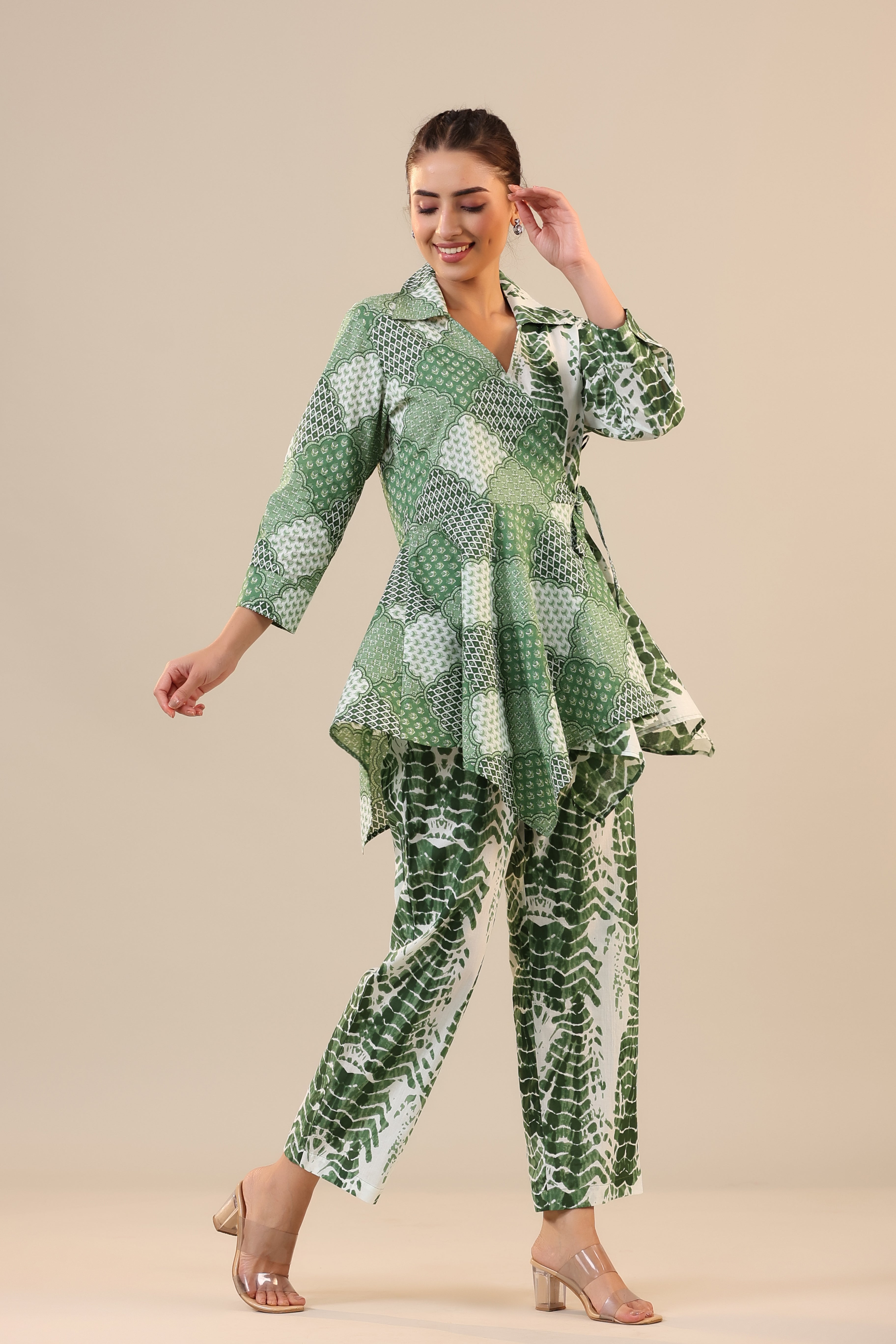 Green abstract Shibori Knot Cotton Loungewear Set
