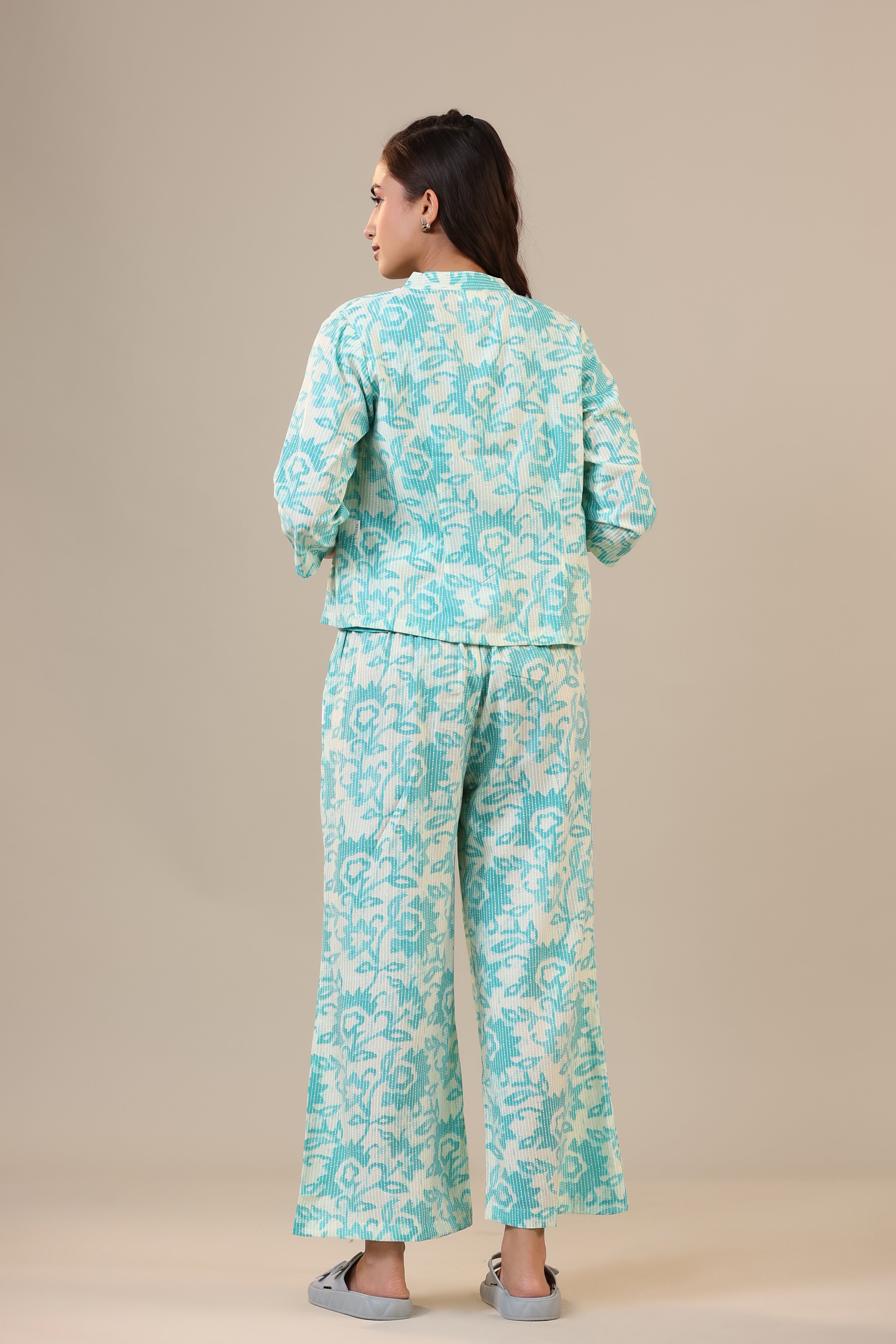Blue Florals With Bandhej on Cotton Three Piece Set