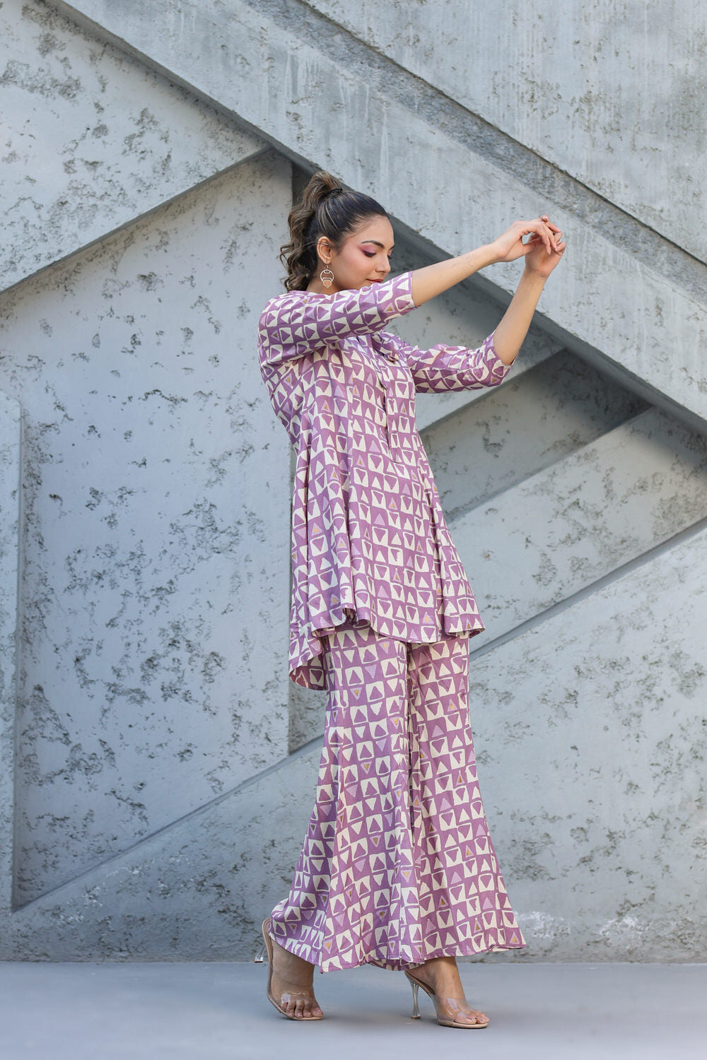 Abstract print on Lavender Muslin Silk Co-ord Set