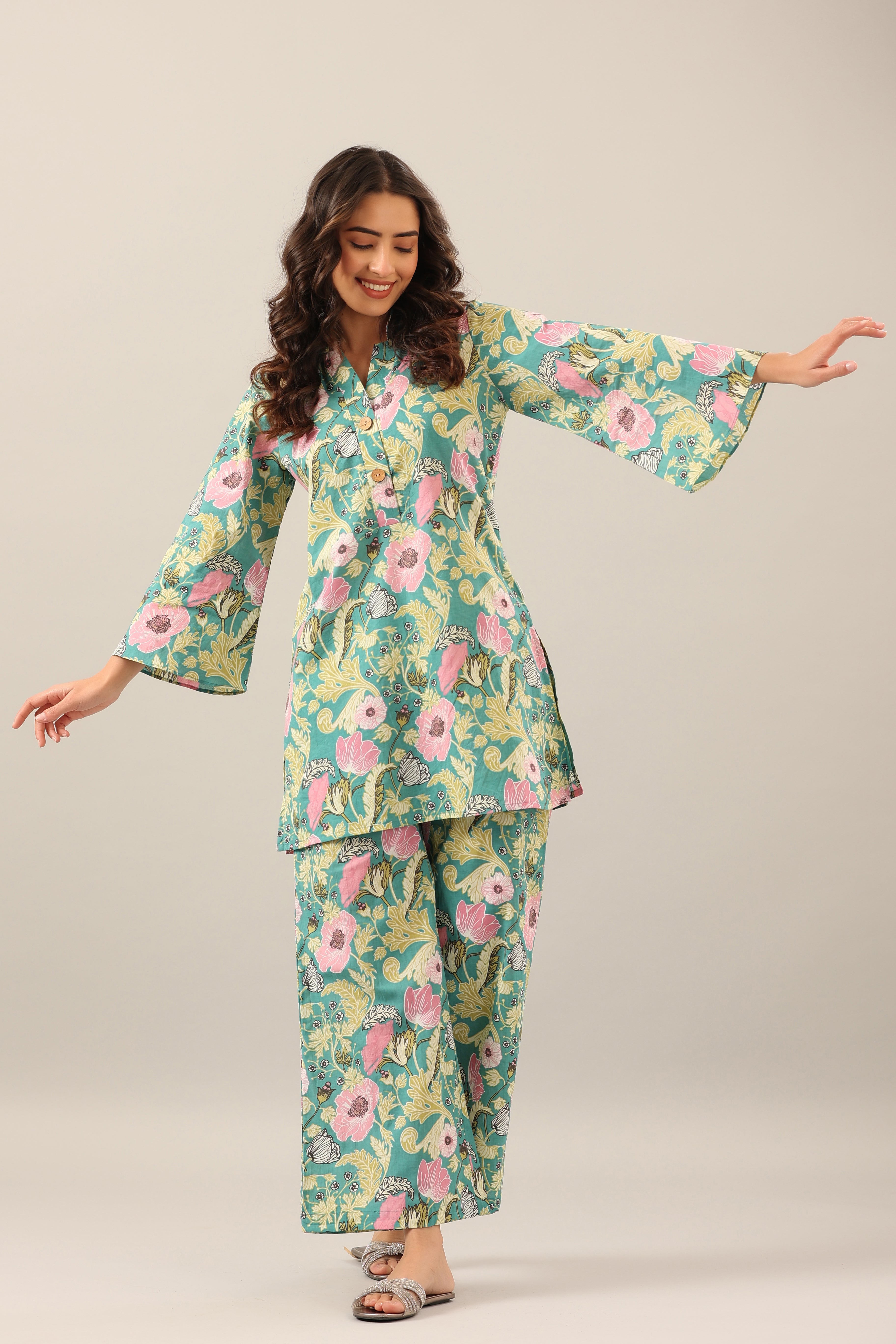 Dandelion Jaal on Green Cotton Palazzo Loungewear Set