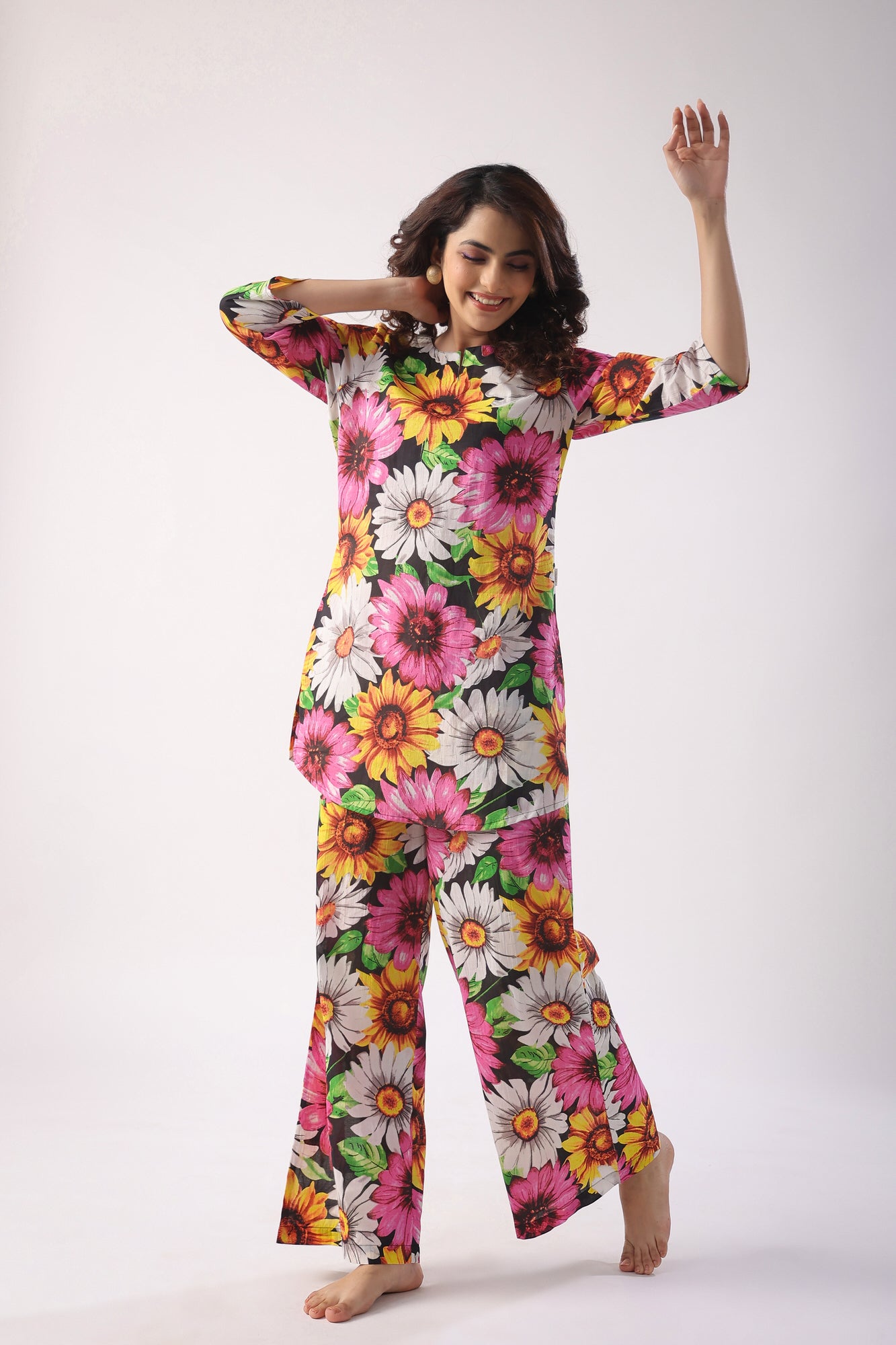 Sun Flower Print On Black Cotton Palazzo Loungewear Set