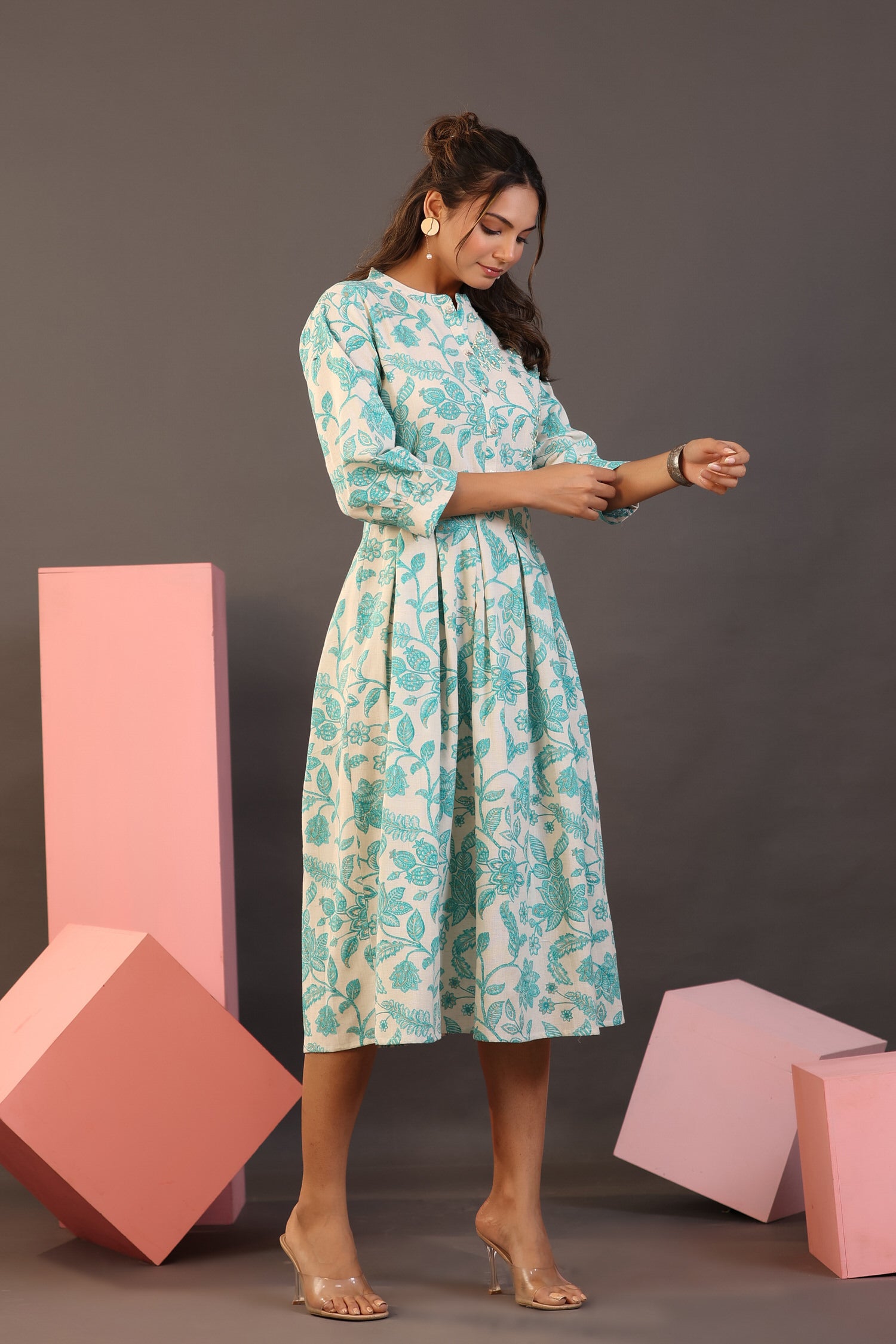 Turquoise Floral on White Midi Cotton Flex Dress