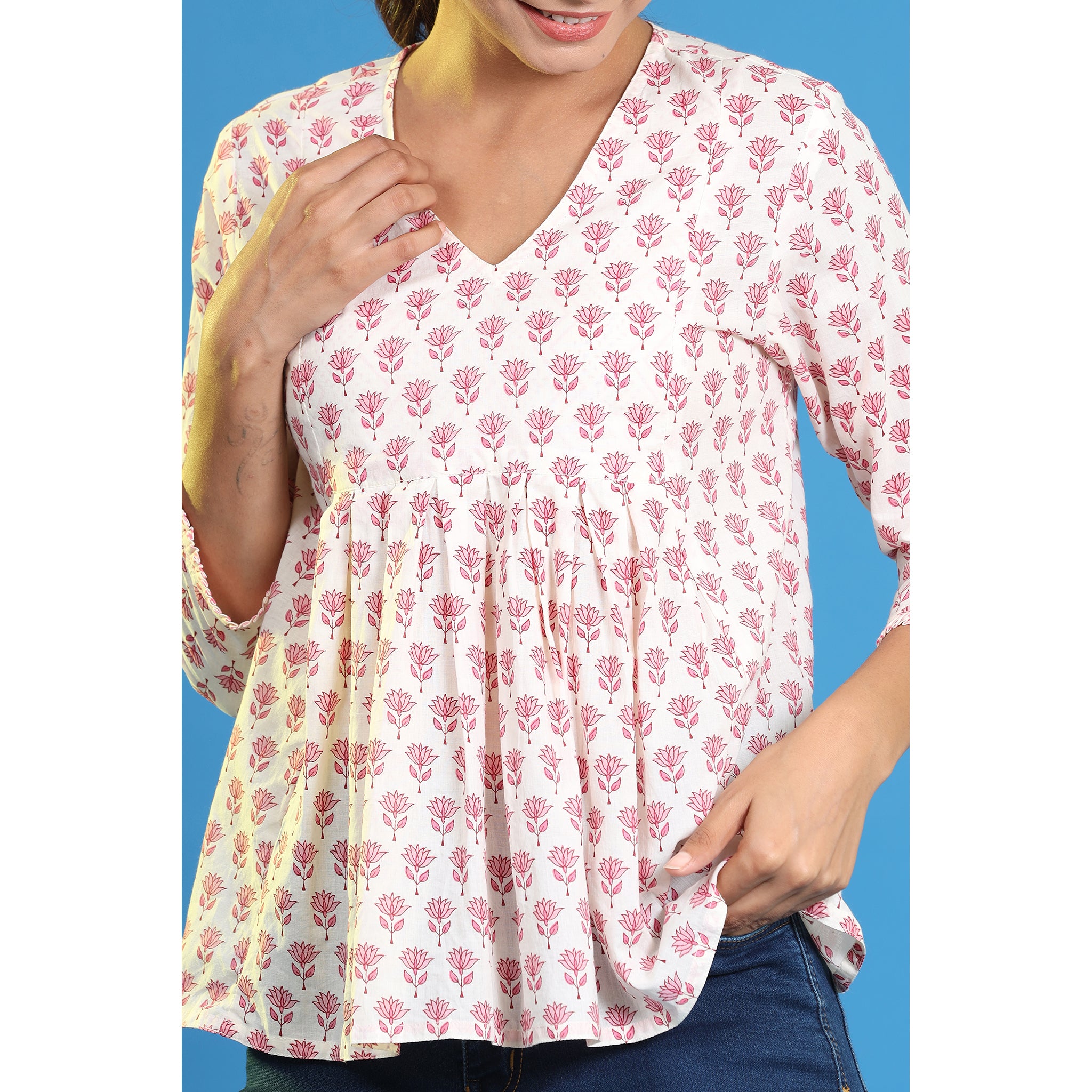 Tulips on Off-white Cotton Short Kurti