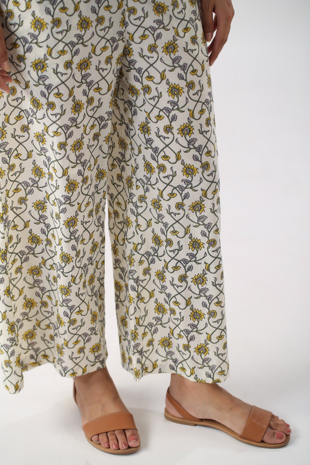 Meadow Melody Cotton Three Piece Set