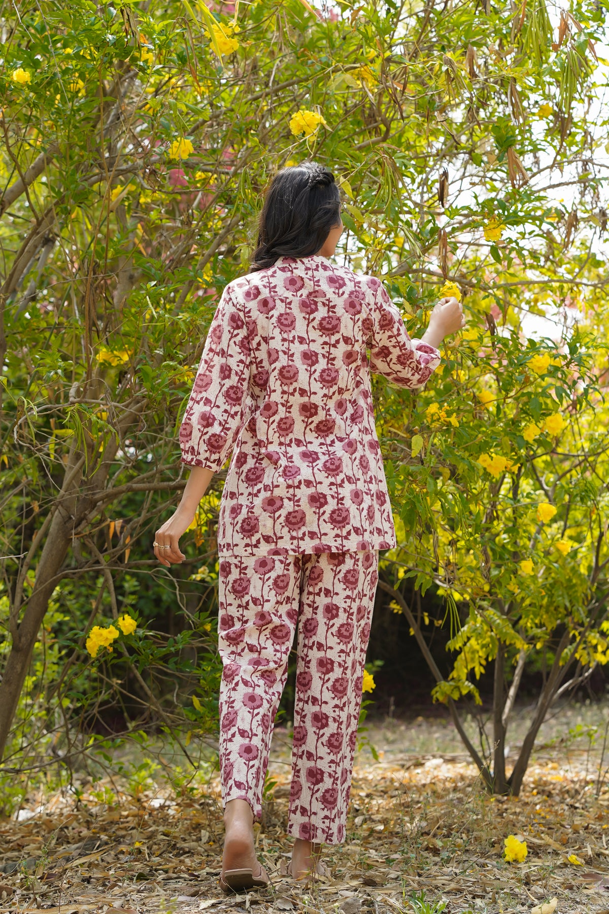 Floral Twines on off white Cotton Loungewear Top Set