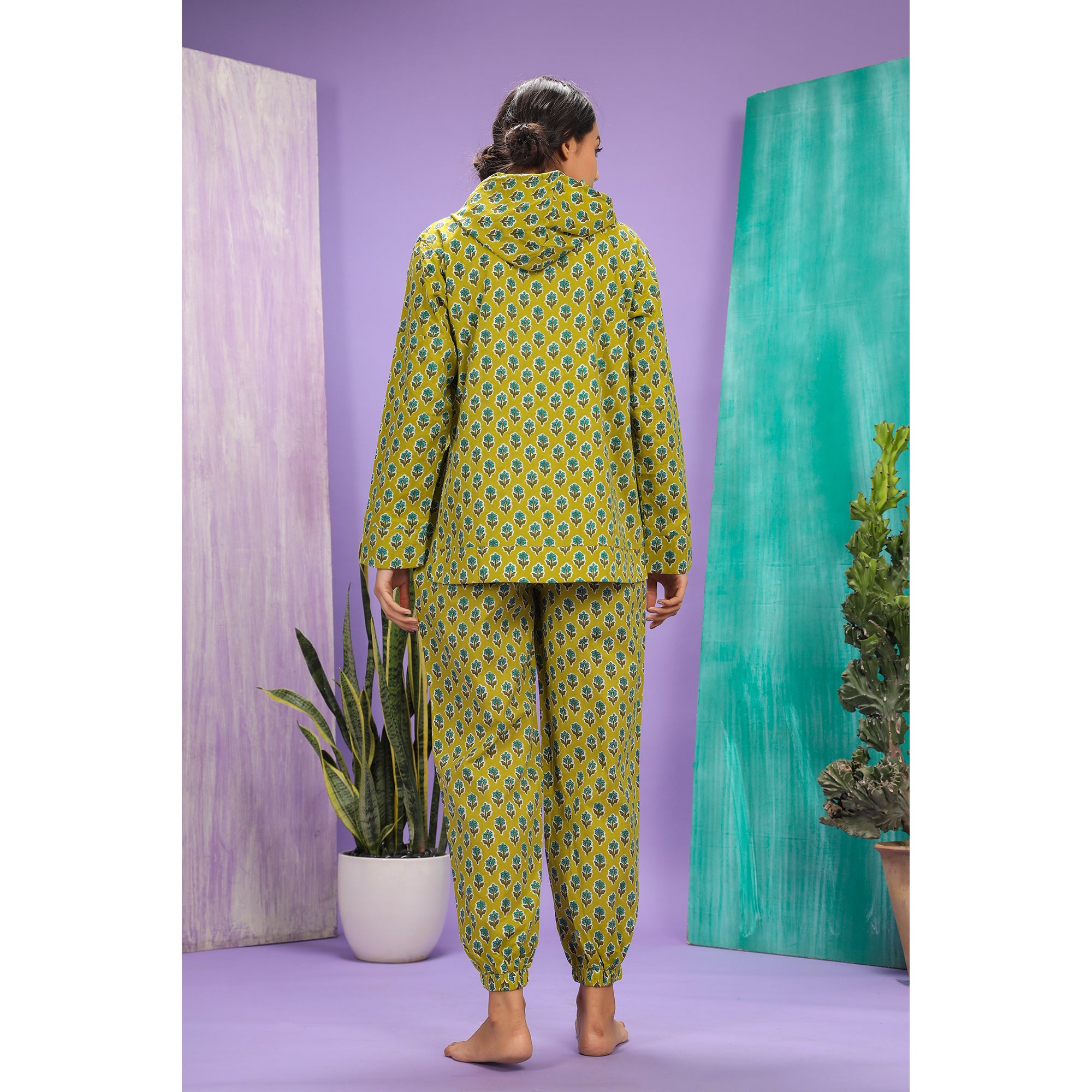 Floweret on Green Cotton Hoodie set