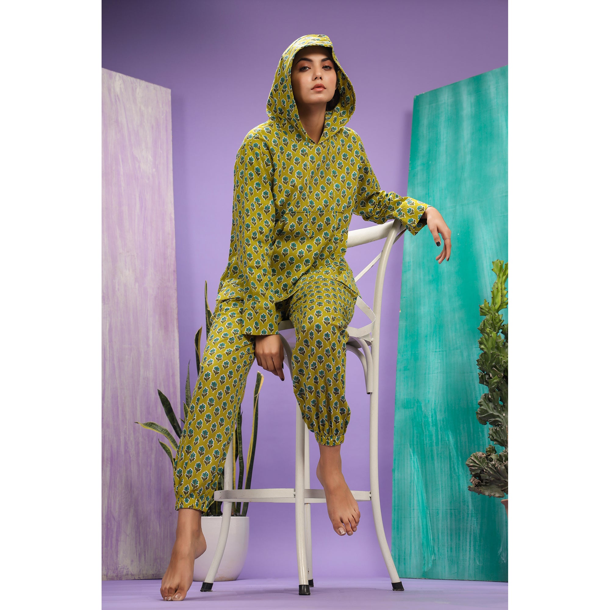 Floweret on Green Cotton Hoodie set