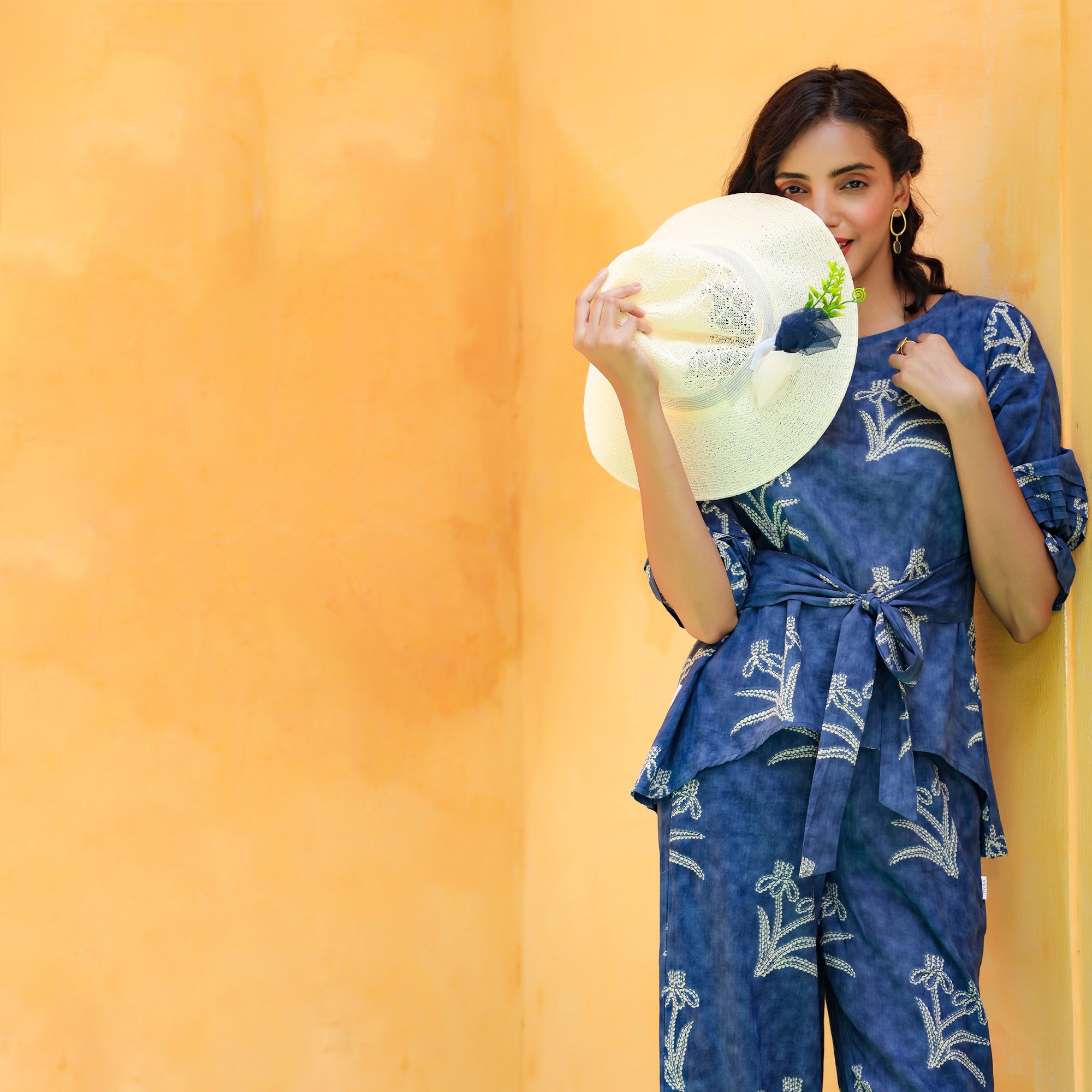 Floweret on Front Knot Blue Cotton Co-ord Set