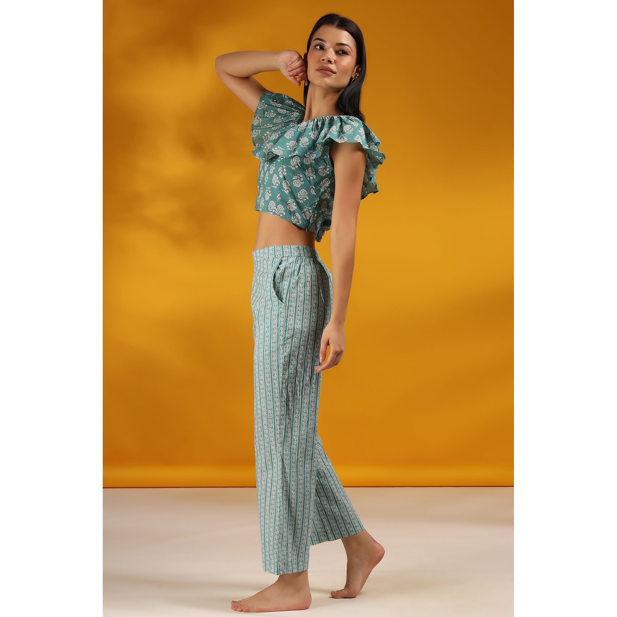 Roses with Stripes on Teal Co-ordinate set
