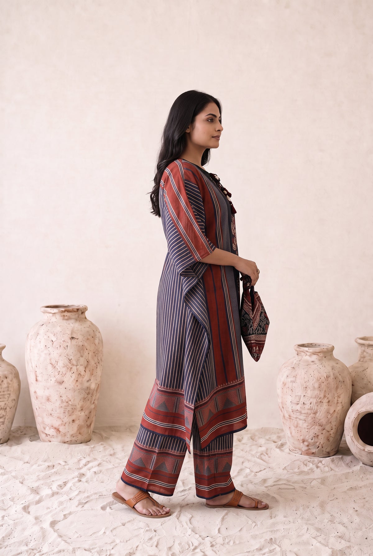 Amaira Navy Blue & Red Floral Printed Muslin Kaftan Set