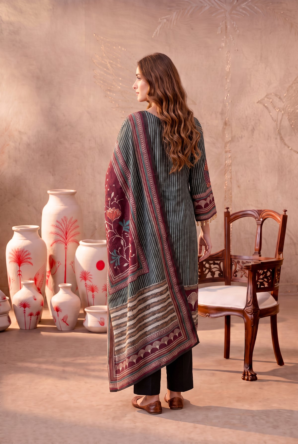 Multicolour Printed Natural Crepe Kurta Set with Dupatta
