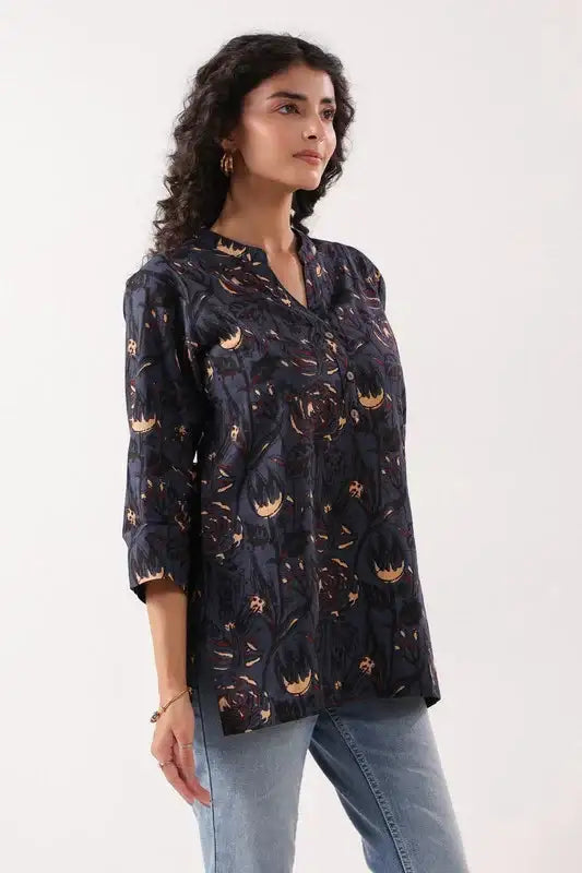 EarthLeaf Relaxed Grey Cotton Top