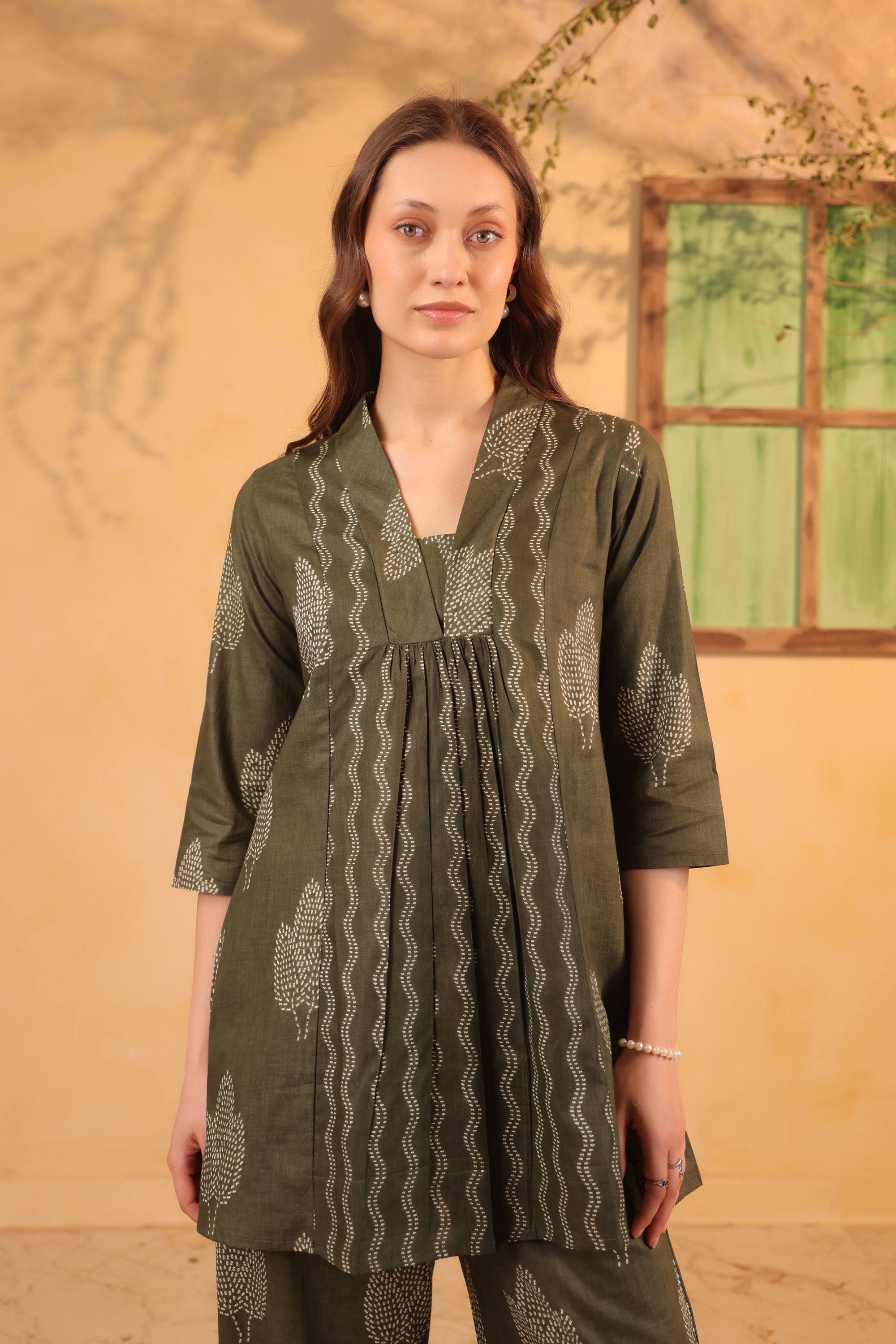 Olive Green Nature Leaf Printed Tunic & Pant Cotton Co-ord Set
