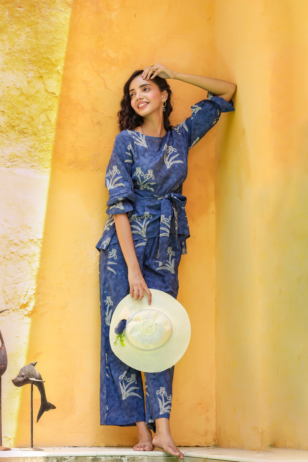 Floweret on Front Knot Blue Cotton Co-ord Set
