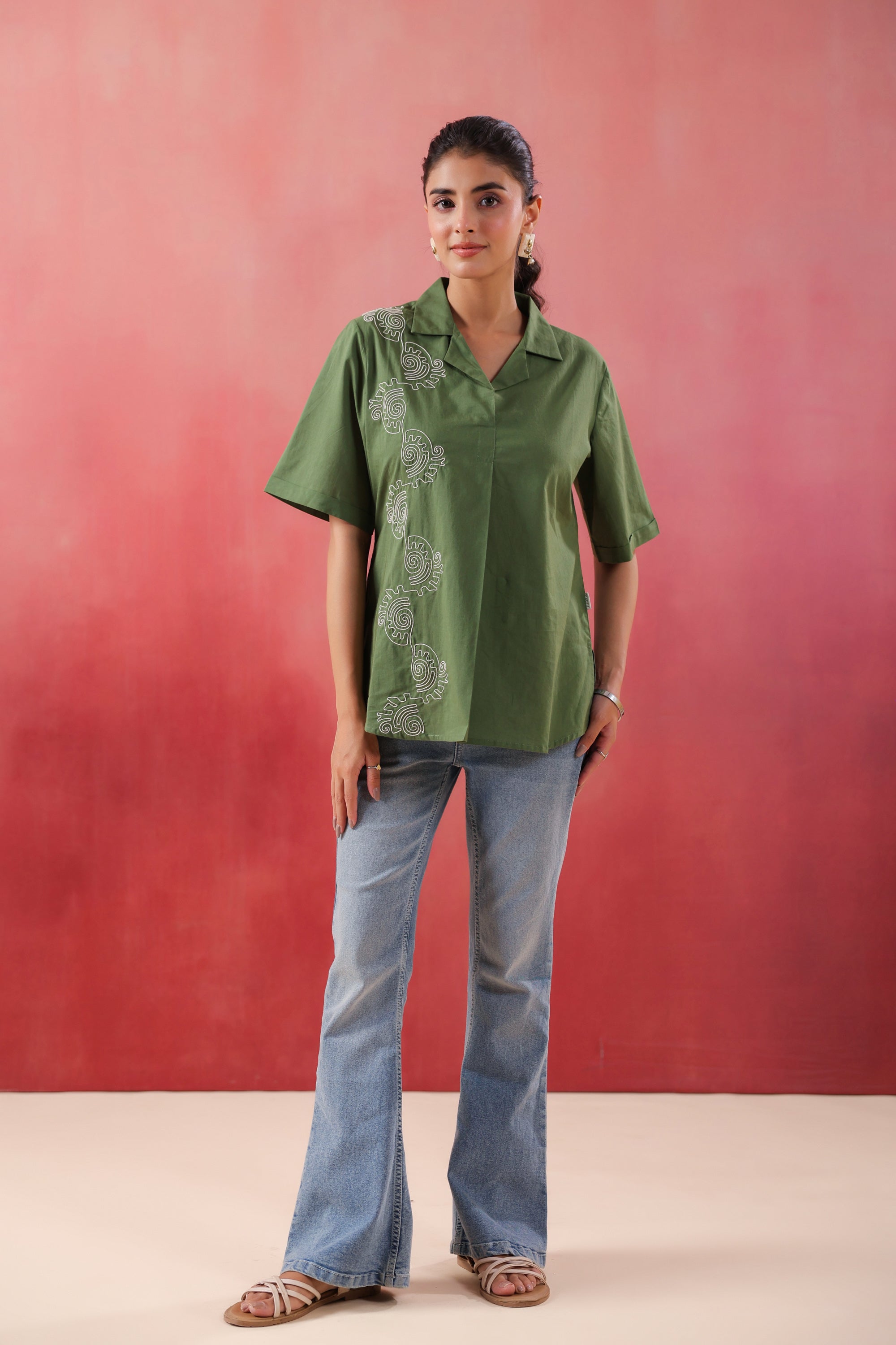 Abstract Swirl Collared Cotton Green Top