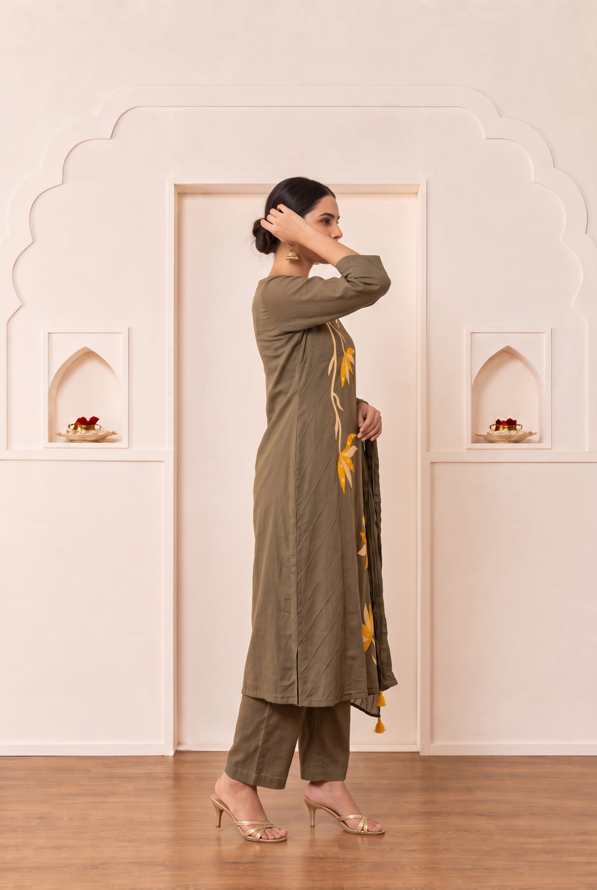 Brown Floral Leaf Embroidered Cotton Kurta Set with Dupatta