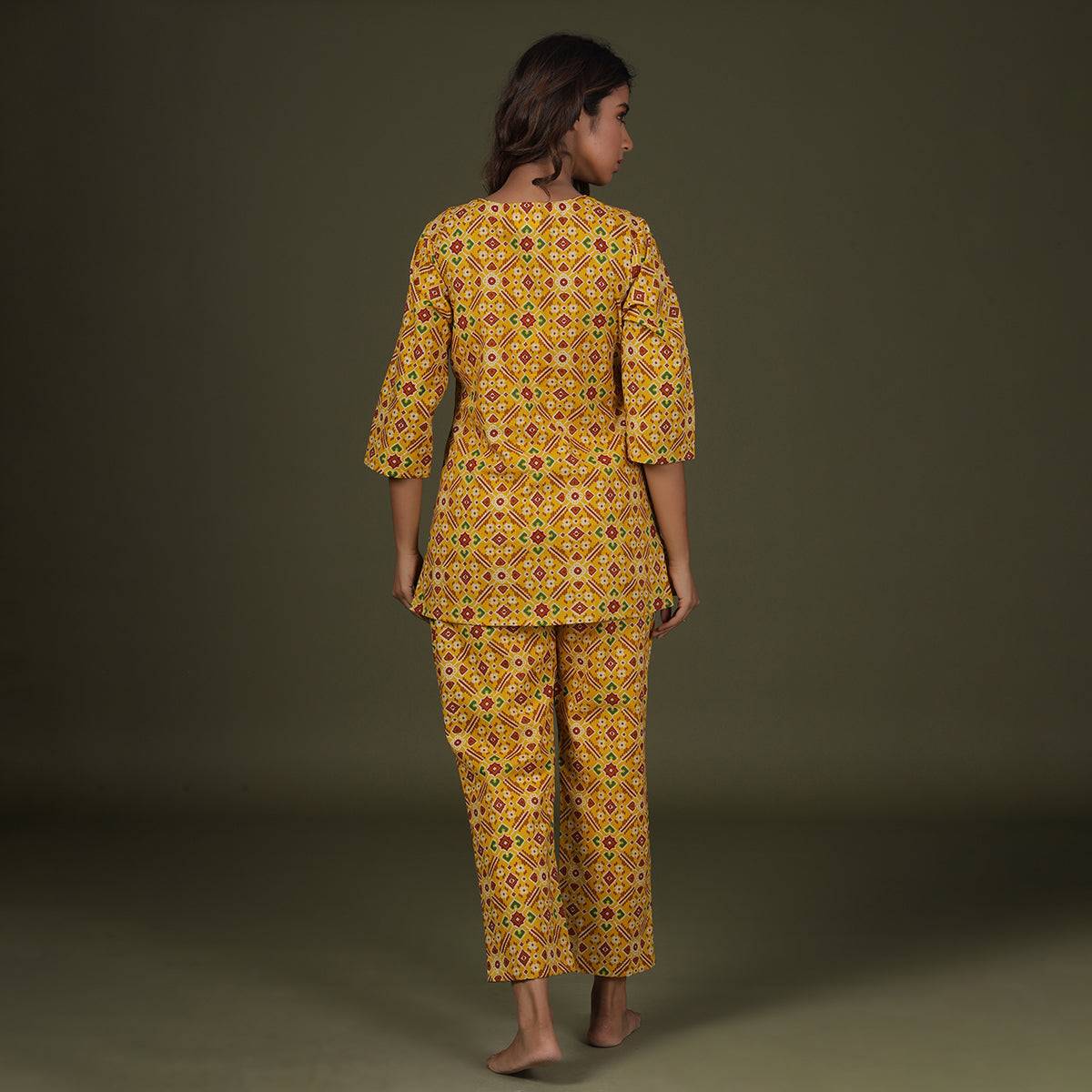 Dynamic Patterns On Yellow Loungewear JISORA