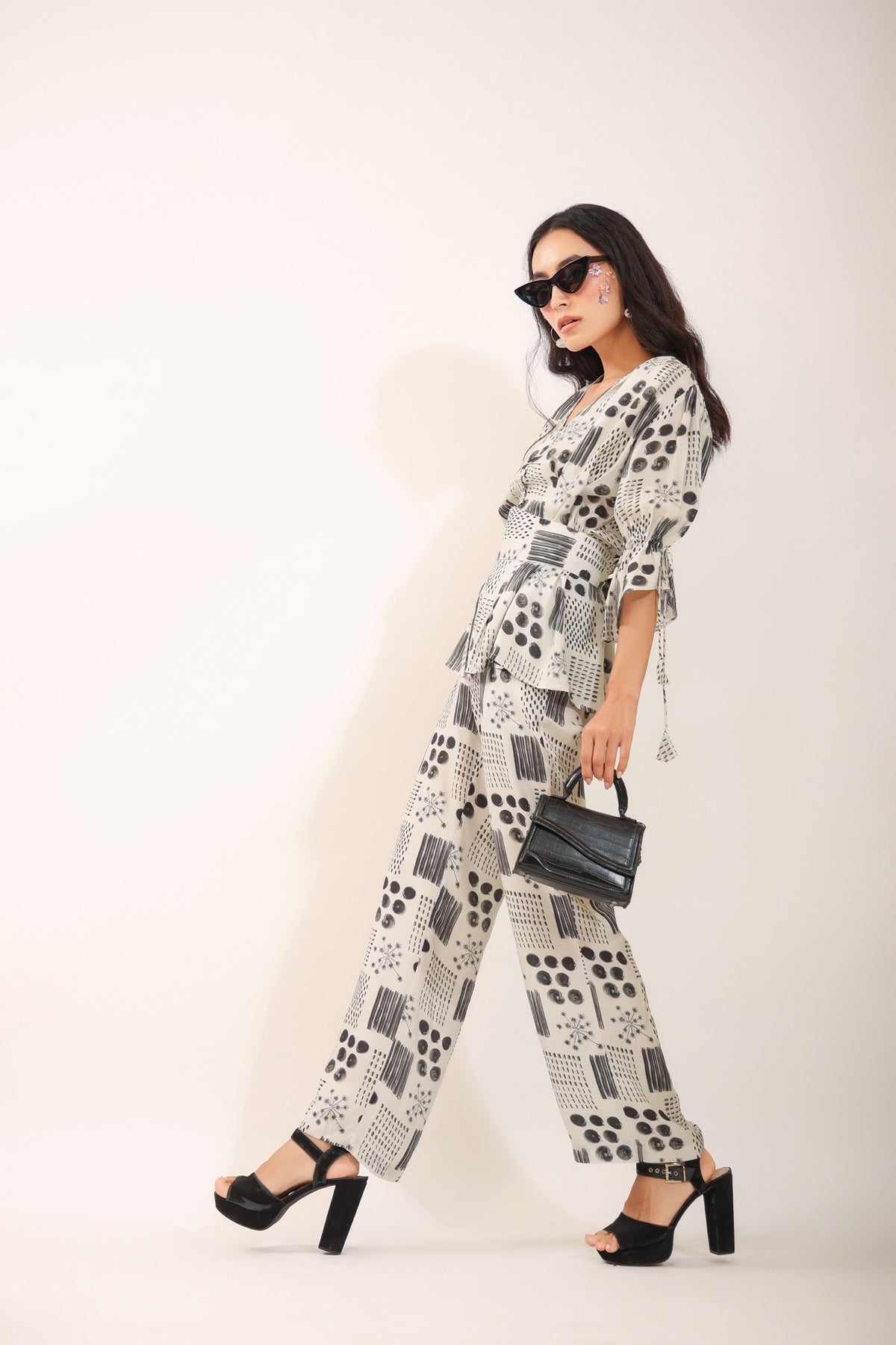 Ying Yang Muslin Silk Black and Off-White Co-ord Set