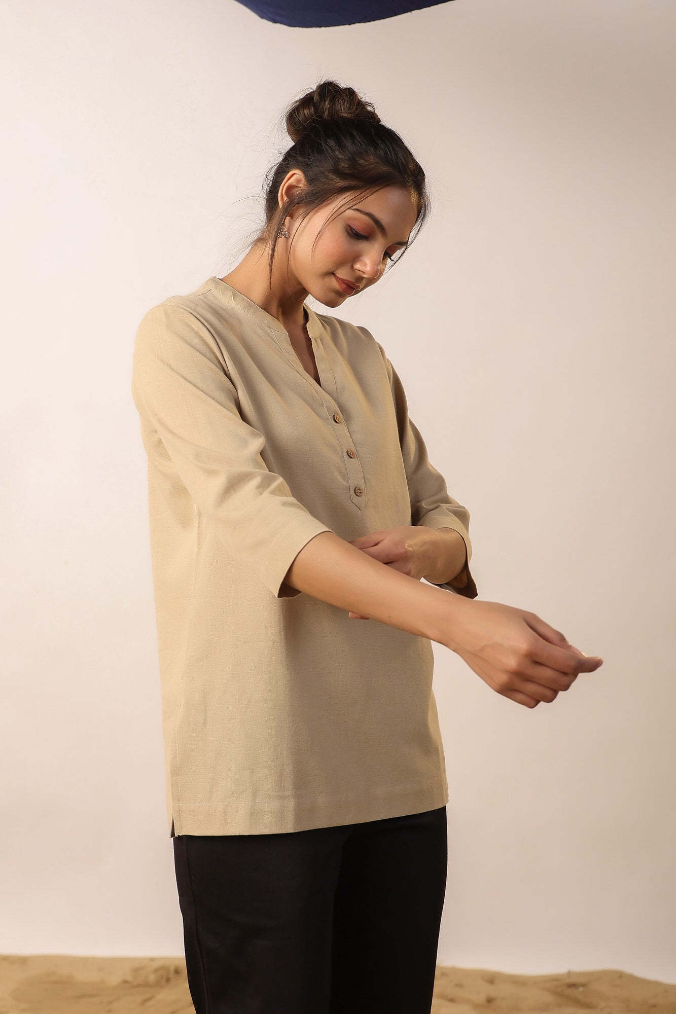 Calico Sand Cotton Top