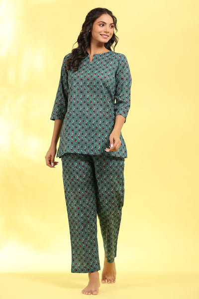 Patterned Floral Stripes on Green Loungewear