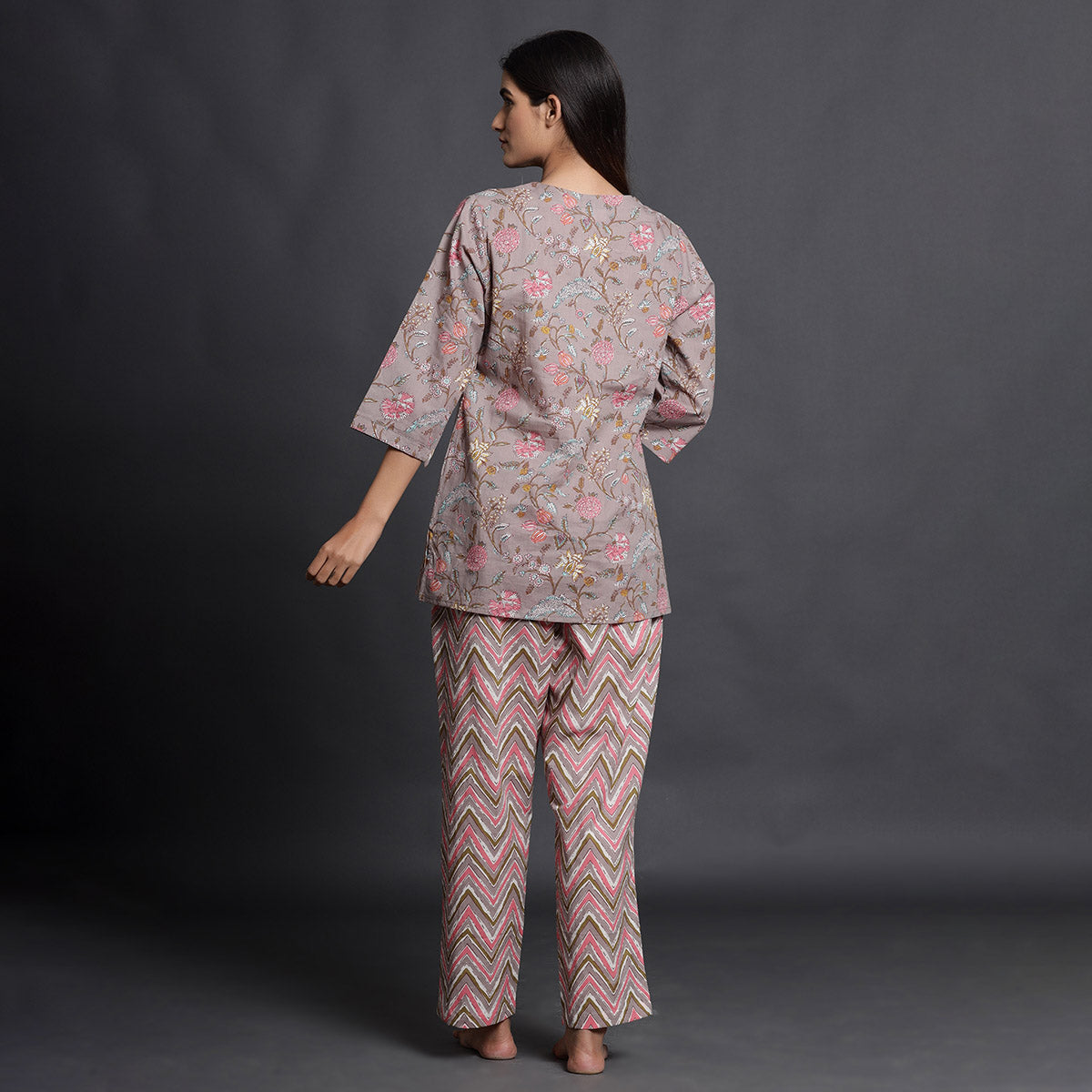 Floral Mosaic With Mountain Stripes Contrast Loungewear
