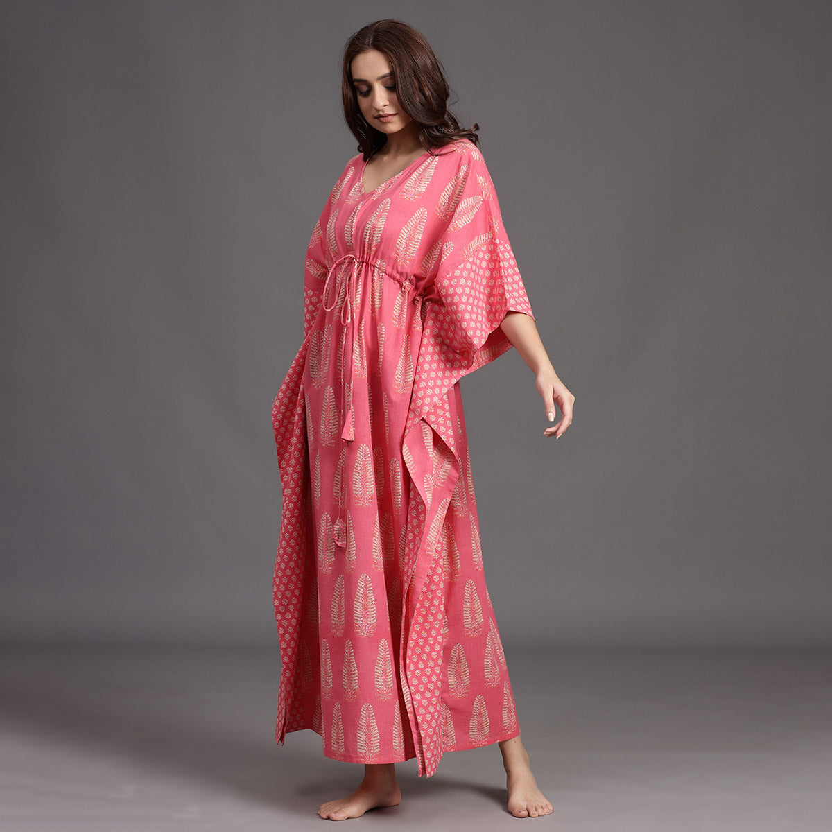 Statement Motif on Pink Kaftan JISORA