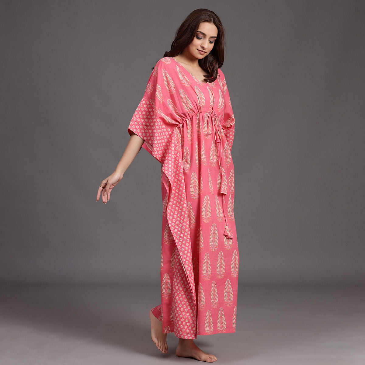 Statement Motif on Pink Kaftan JISORA