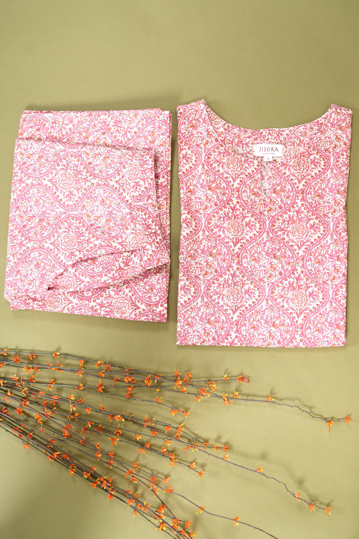 Pink Jharokha’s on White Cotton Loungewear Set