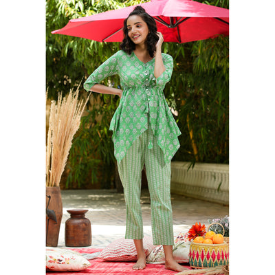 Roses with Stripes on Light Green Loungewear Set