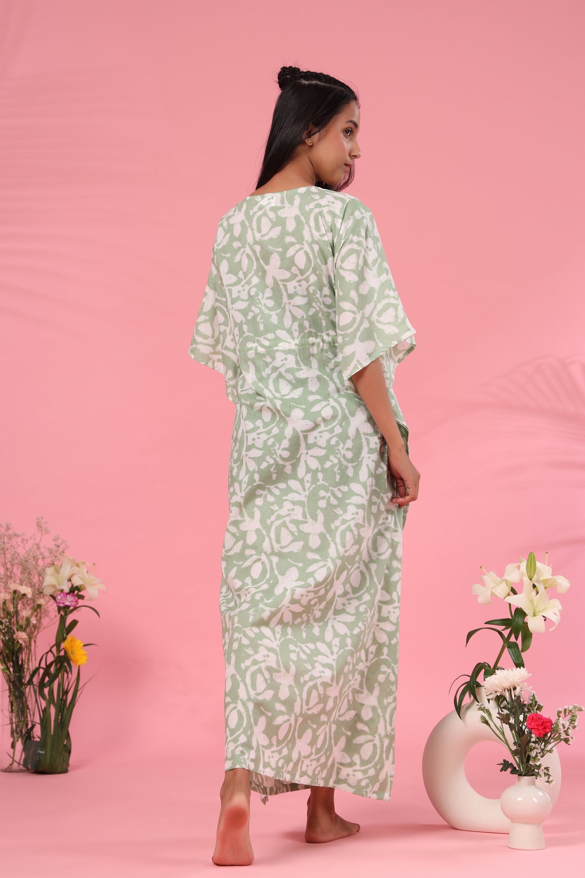 Summer Vibes on Pista Kaftan