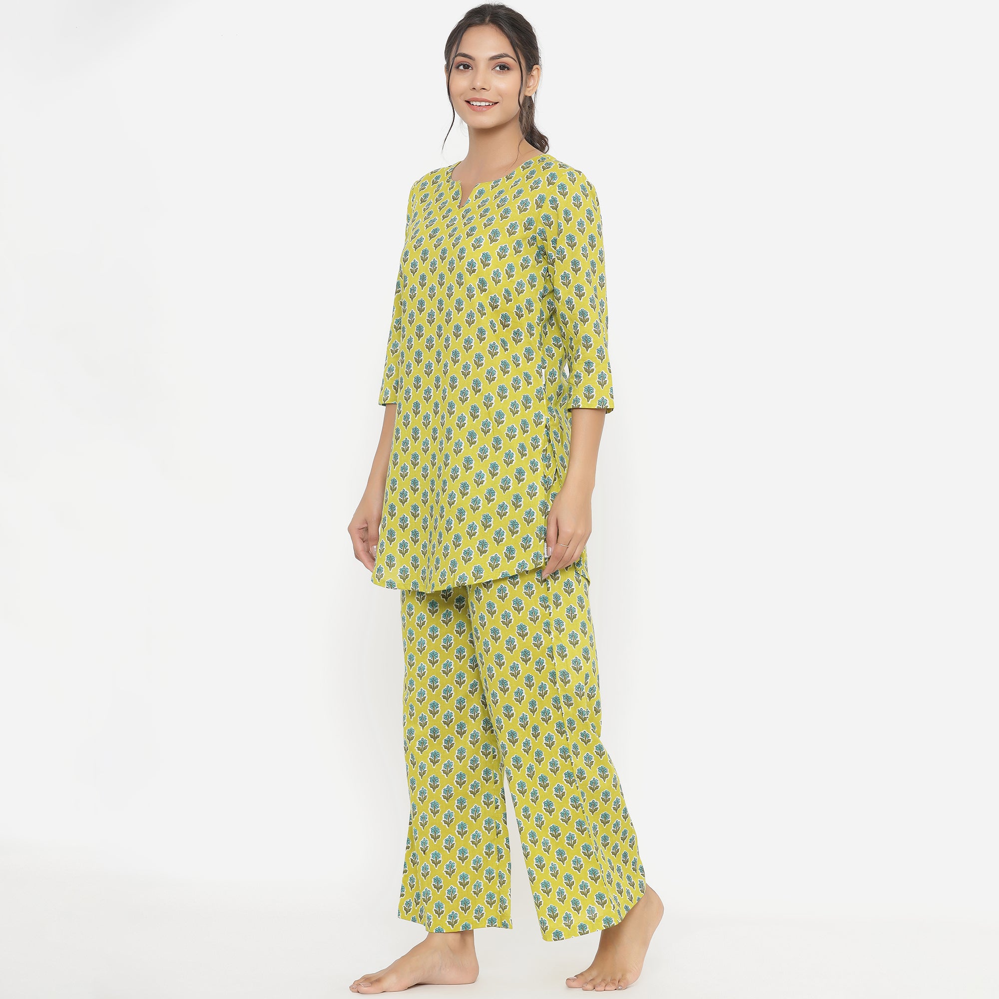 Floweret on Green Loungewear Top Set