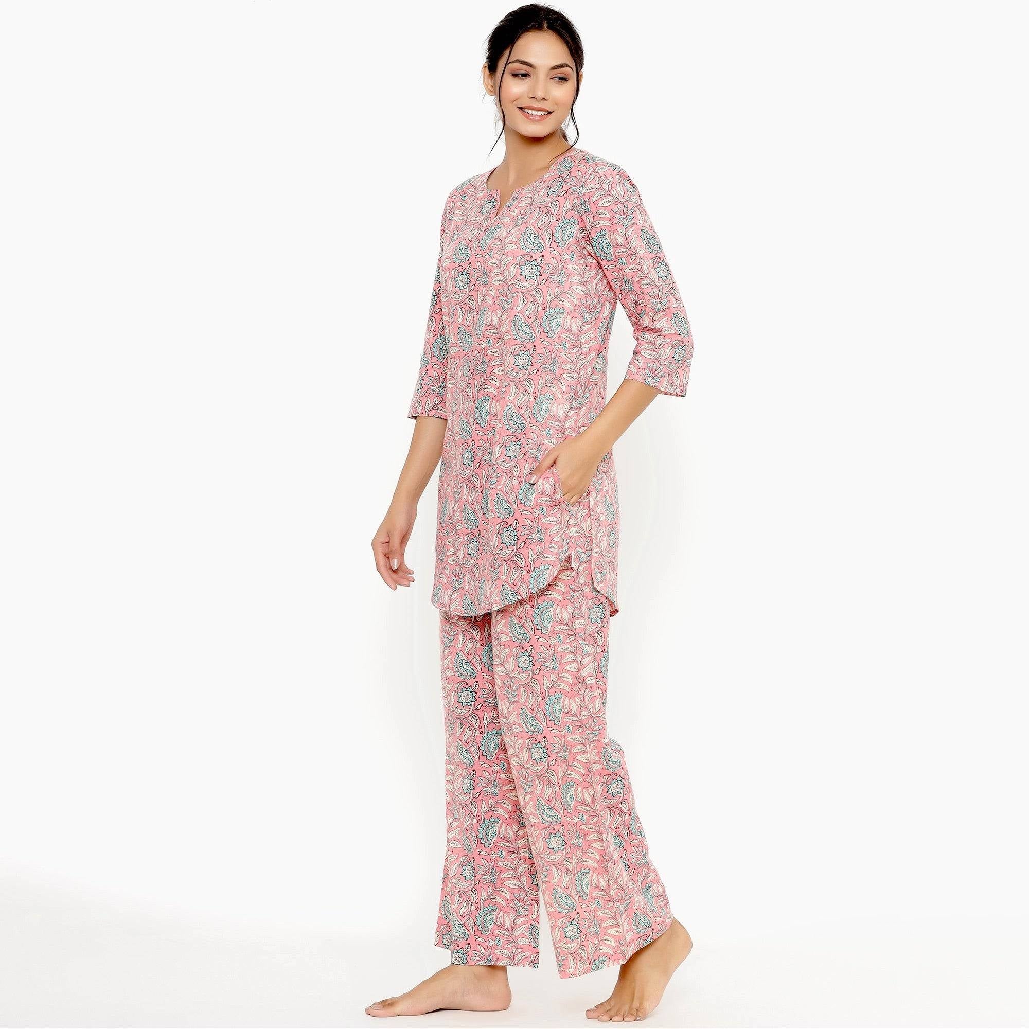 Delicate Jaal On Pink Loungewear