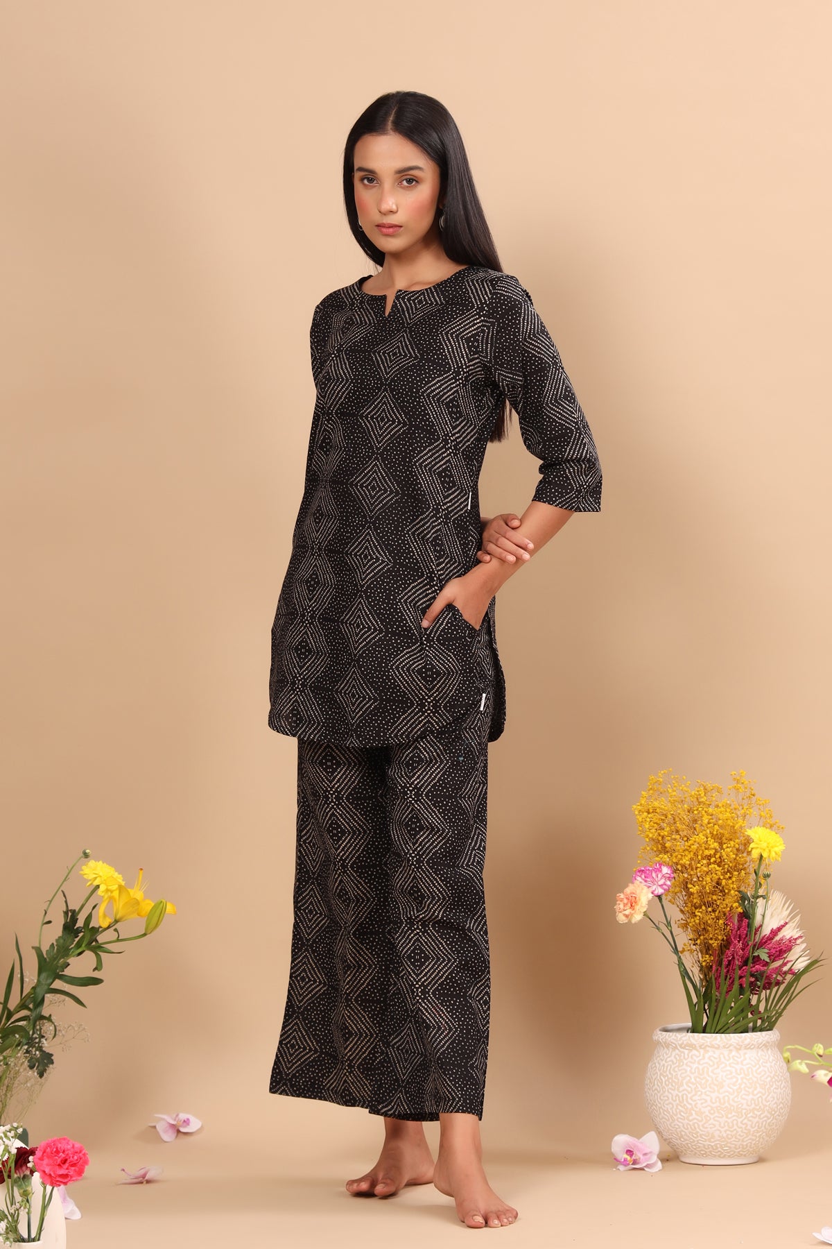 Zig-Zag Bhandani on Black Loungewear Top Set