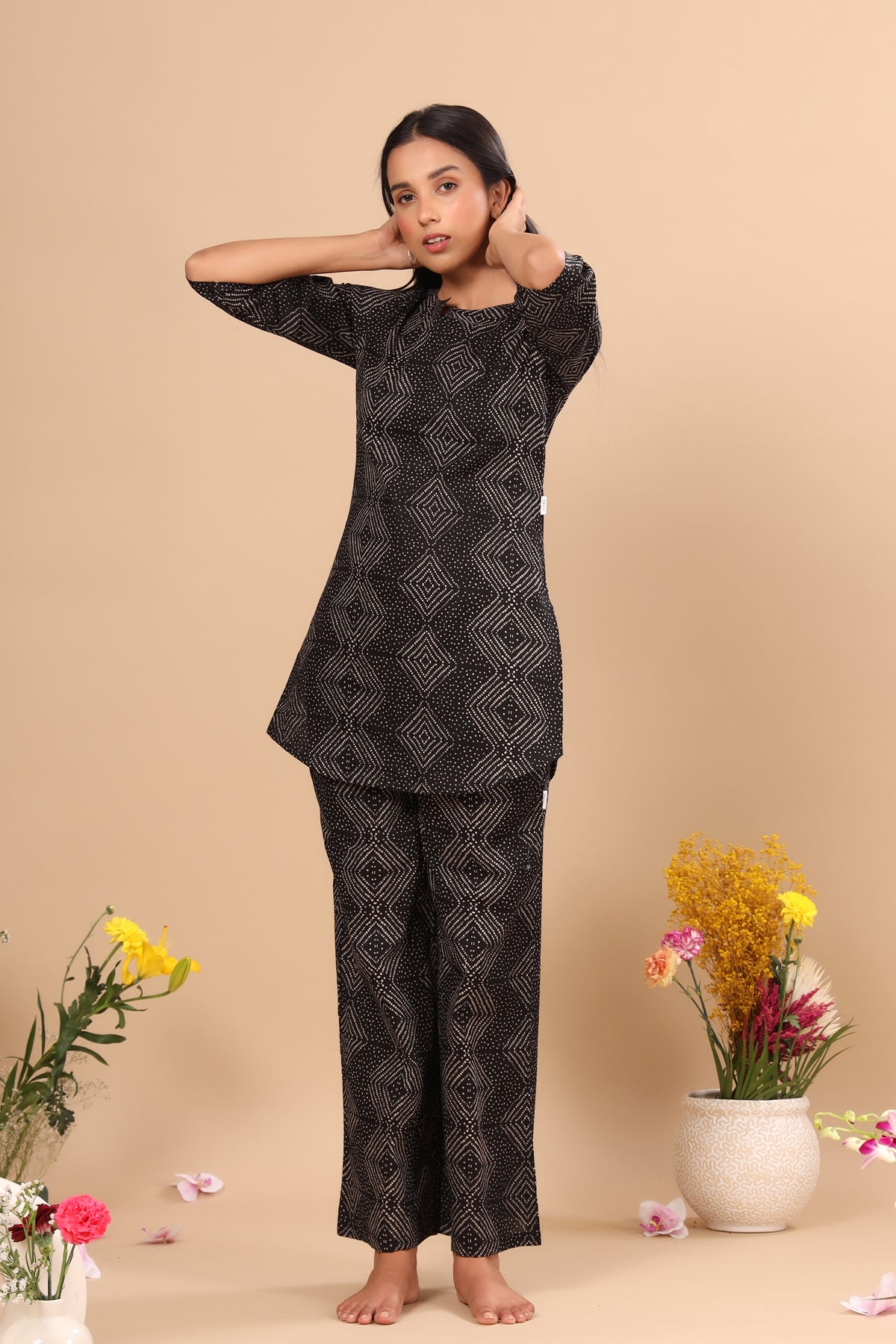 Zig-Zag Bhandani on Black Loungewear Top Set