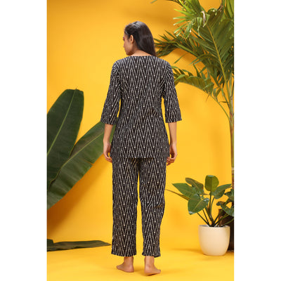 Zig Zag on Black Loungewear Set